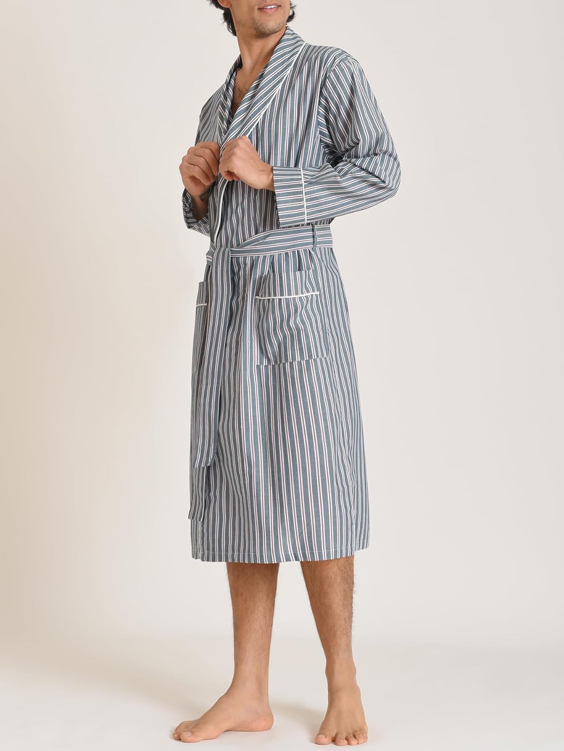 Latuza Men's Woven Cotton Robe Long Sleeves Bathrobe - Image 2