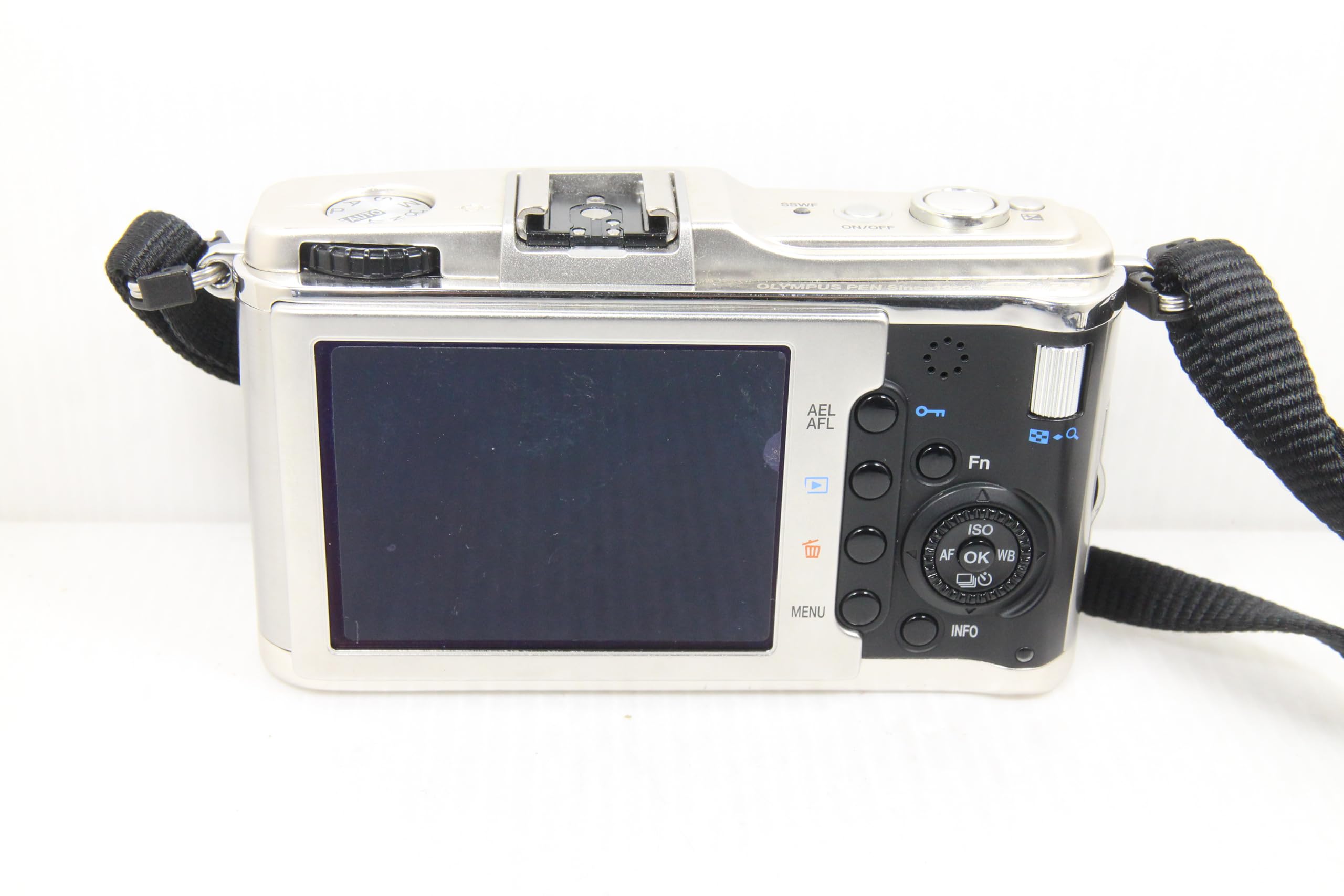 Amazon | OLYMPUS ミラーレス一眼 E-P1 ボディ シルバー E-P1 BODY-SLV  