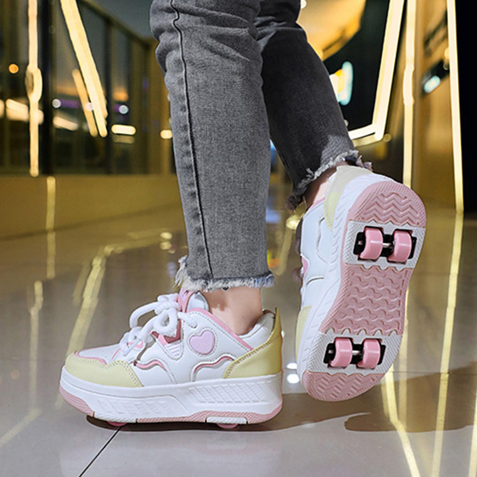 Surwin Schuhe mit Rollen Kinder Mädchen Jungen, Liebesherz Stil Turnschuhe mit 4 Rollen Schnüren Design Rollschuhe Schuhe Skateboardschuhe Roller Skate Shoes Rollschuhe Sneaker