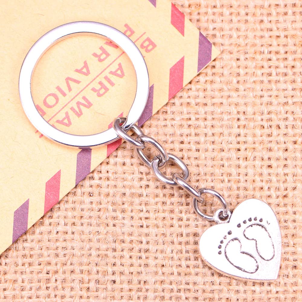 20 Stücke Schlüsselanhänger 19X18Mm Herz Fußabdrücke Anhänger DIY Männer Schmuck Auto Schlüsselanhänger Ring Halter Souvenir Für Geschenk