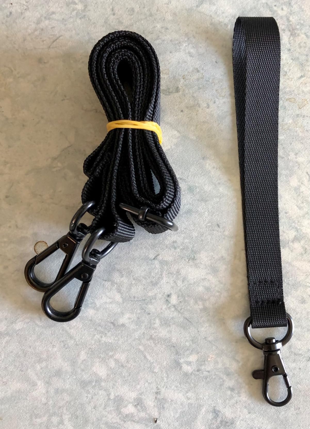 Bra bärväska för liten kamera och tillbehör