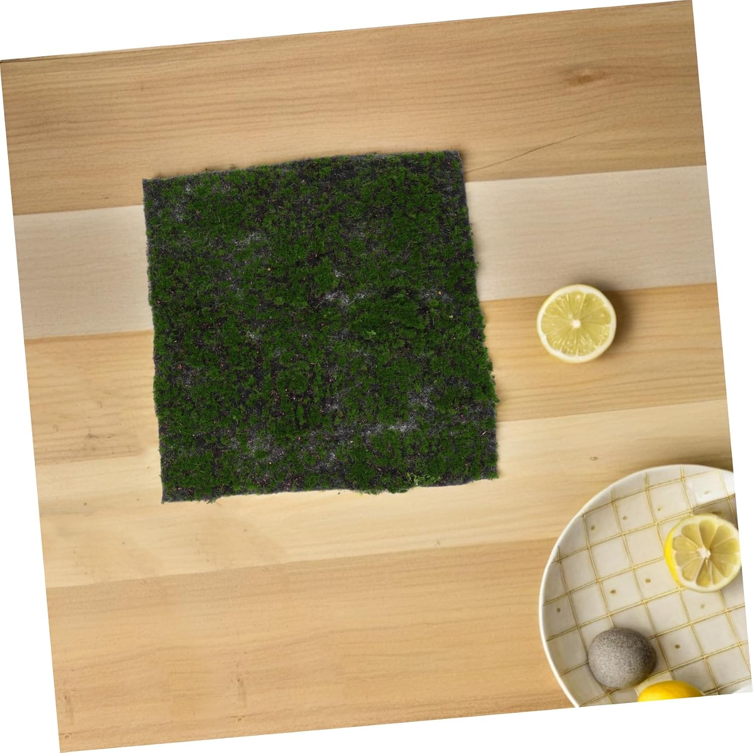 ULTECHNOVO Artificial Moss Mat 30cm x 30cm Realistic Faux Lawn Grass for Crafts Home Decor and Fairy Gardens Simulated Greenery for Indoor and Outdoor Use