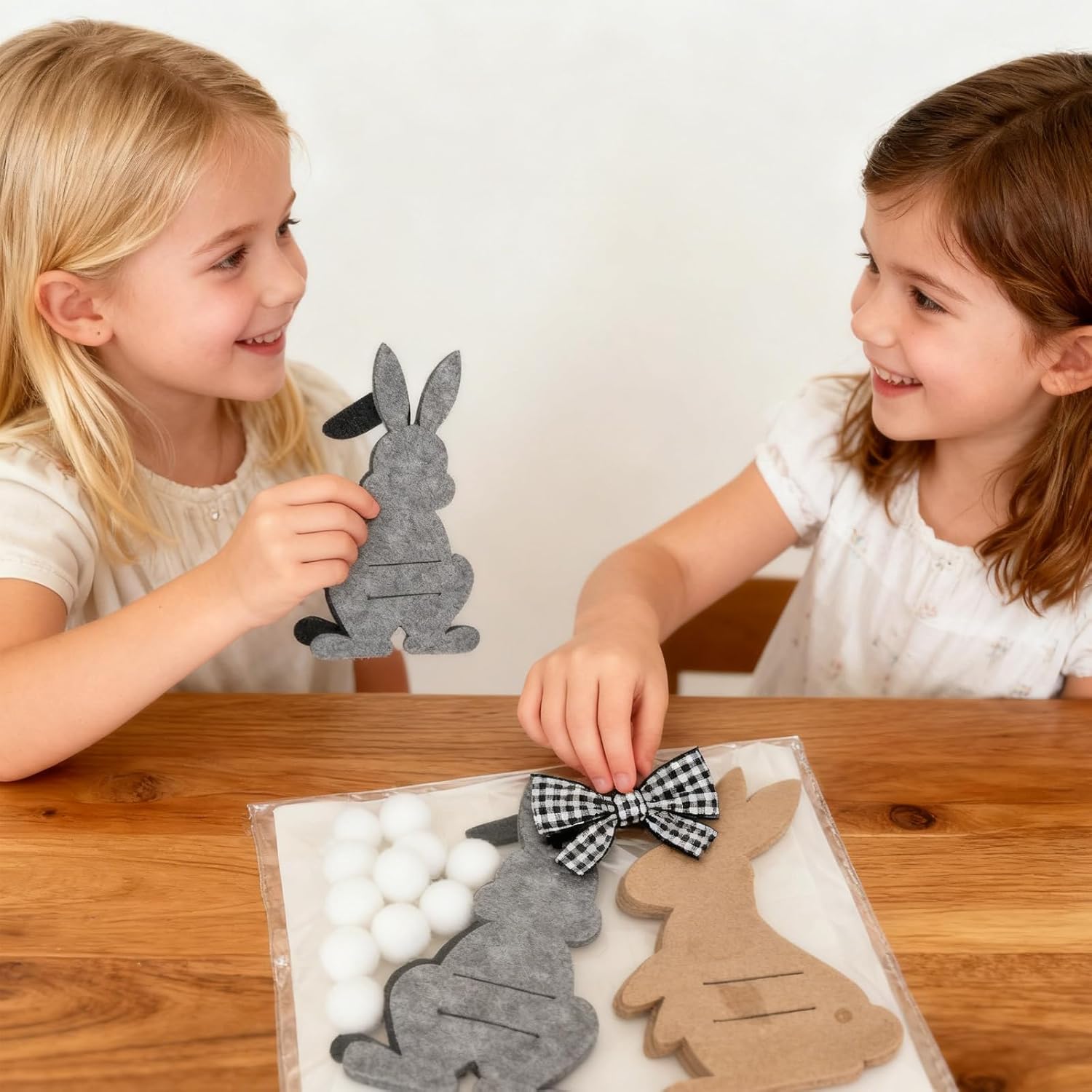 Easter Gifts - 8 Felt Easter Bunnies Money Gift Packaging, Easter Creative DIY Set, Easter for Family Friends Colleagues