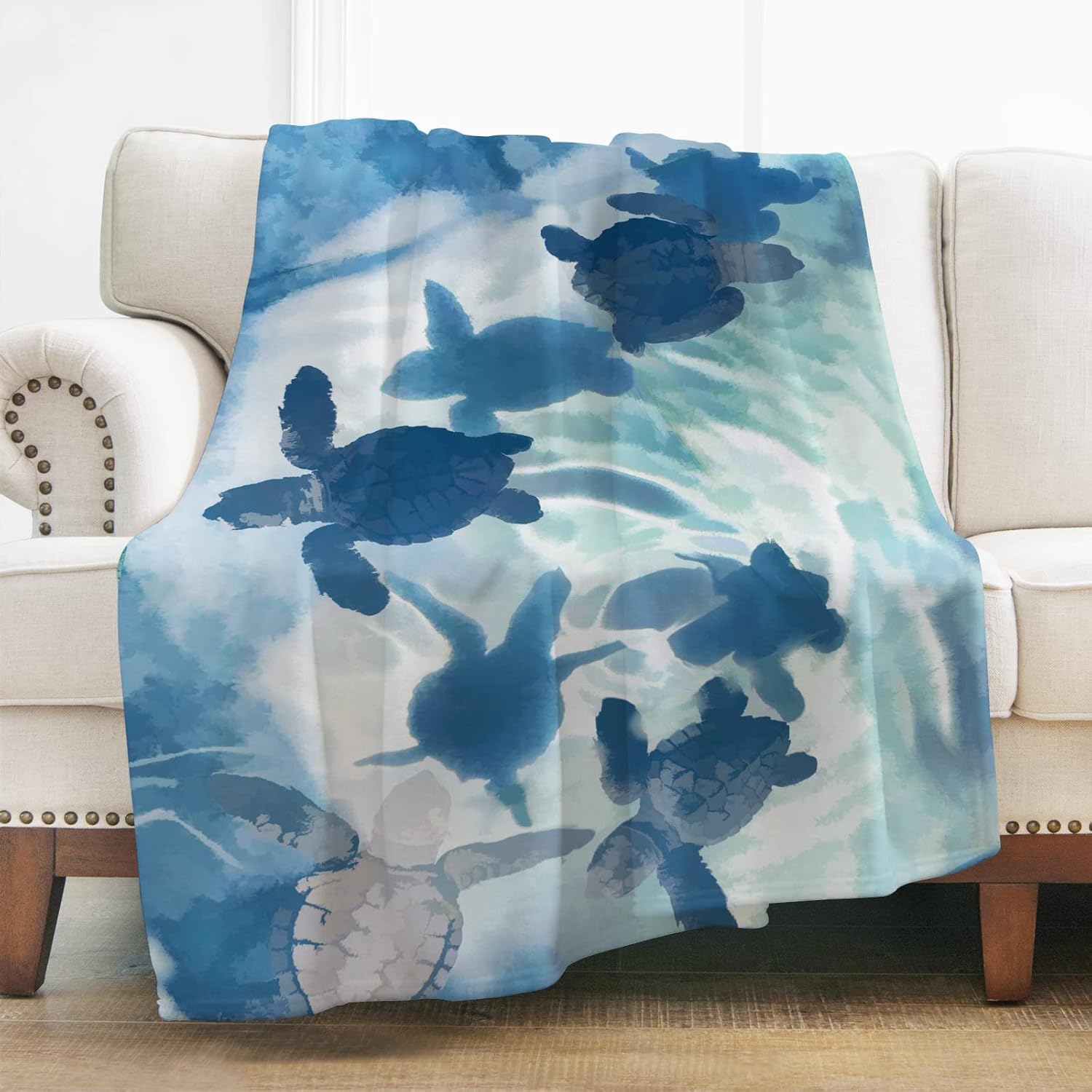 Levens Sea Turtle Blanket Gifts for Girls 50"x60", Sea Turtle Gifts for Women Turtle Lovers Birthday Ocean Animal Turtles Theme Decor for Couch Bed Sofa Travelling Soft Flannel Throw