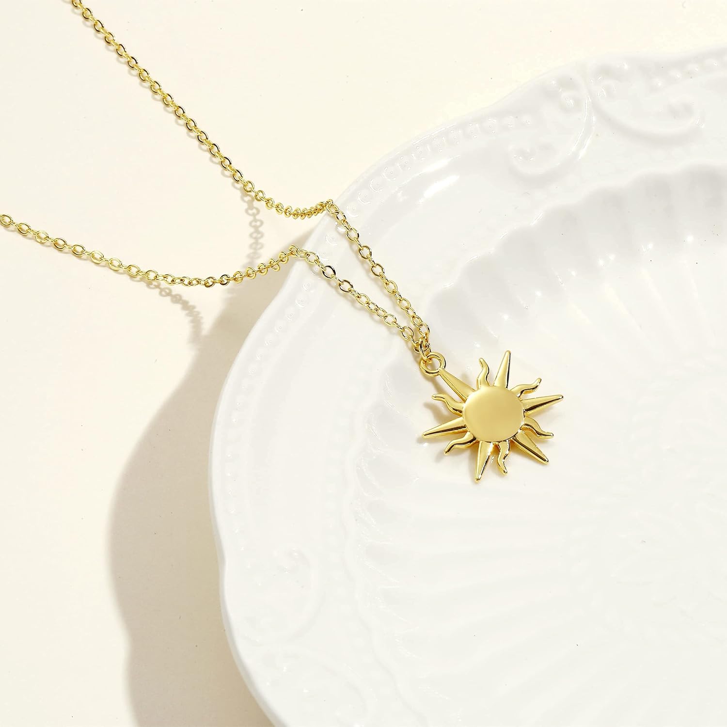 MIDEEO 14K Gold Leaf Pendant Necklaces for Women Dainty Sun Coin Choker Medallion Moon Star Necklace Minimalist Jewelry - Image 6