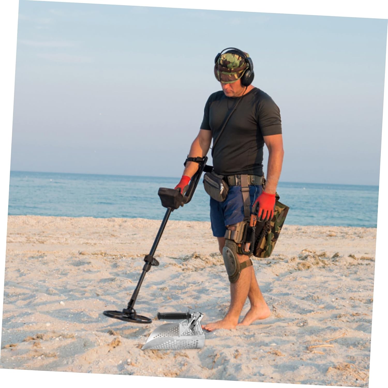 Sand Sifter and Metal Detector Scoop Stainless Steel Sand Shovel for Beach Treasure Hunting Rock Sifting and Garden Digging Tools