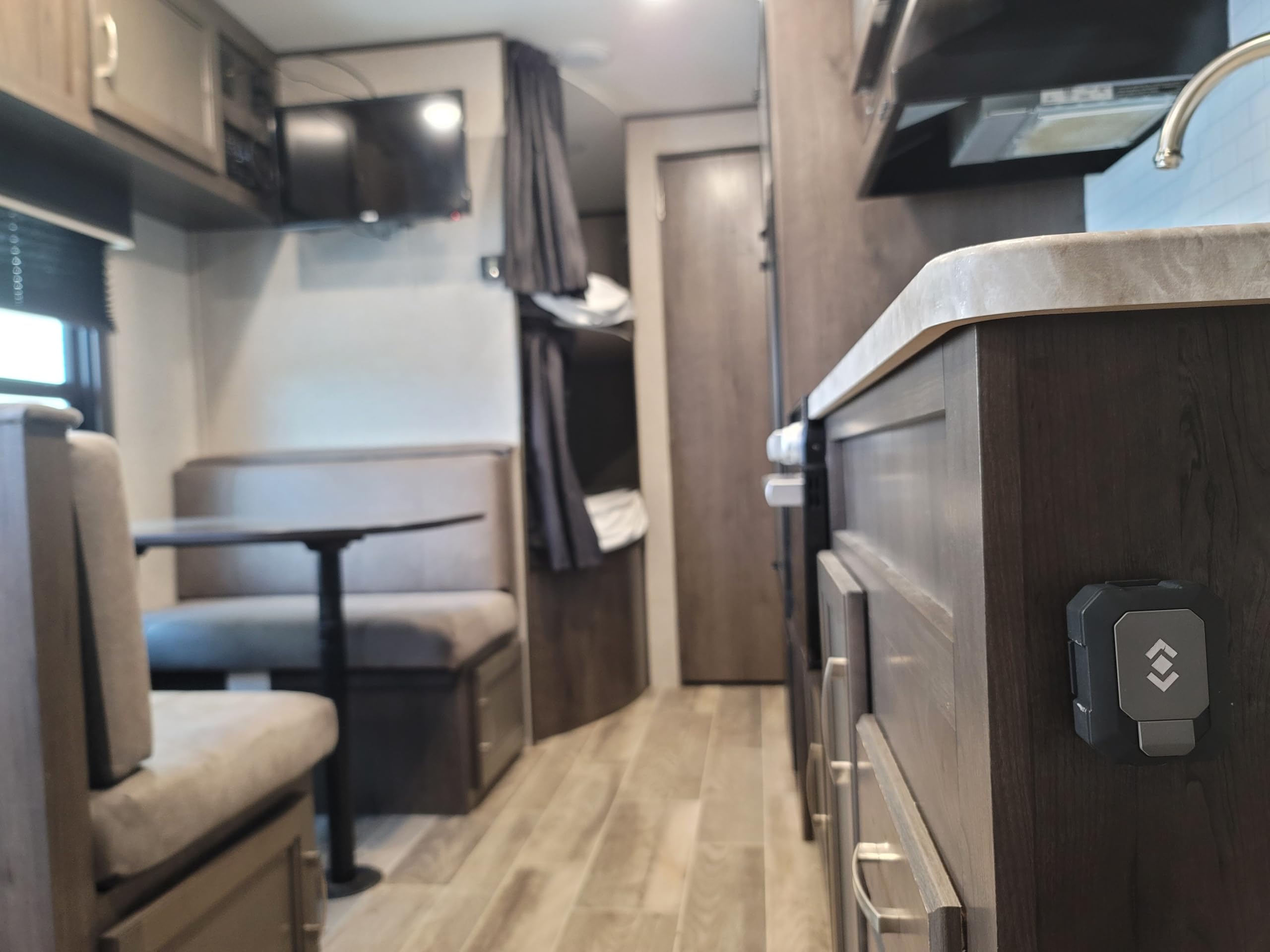 Vanguard - Systeme d'Alarme Connecté pour Les Camping Cars