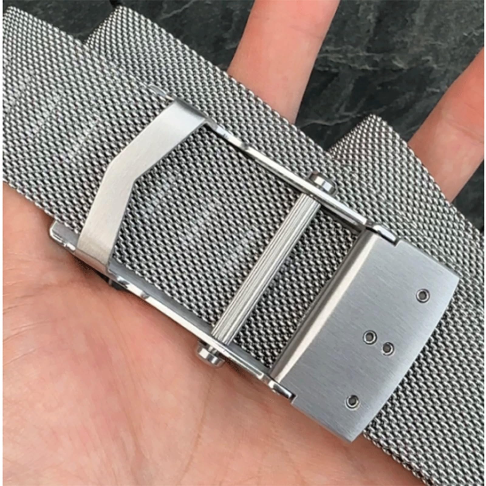 EYPKPL Herrengürtel mit automatischer Schnalle, einzigartiger Gürtel, geflochtener Metallgürtel, Edelstahlgürtel for Herren for den Alltag und die Freizeit(Style 2,130cm)