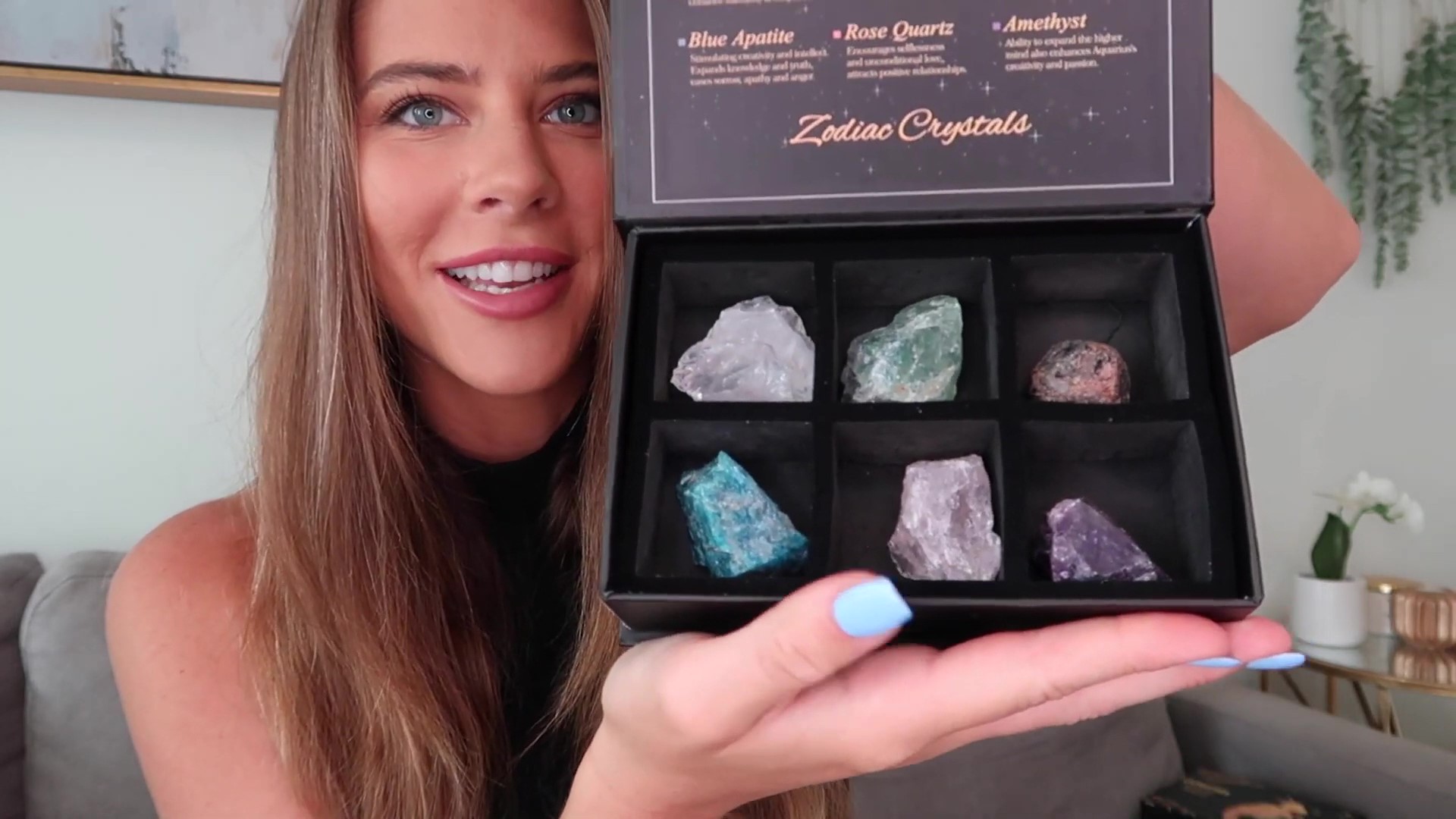 Amazon.com: Aquarius Crystals Gift Set, Zodiac Signs Healing