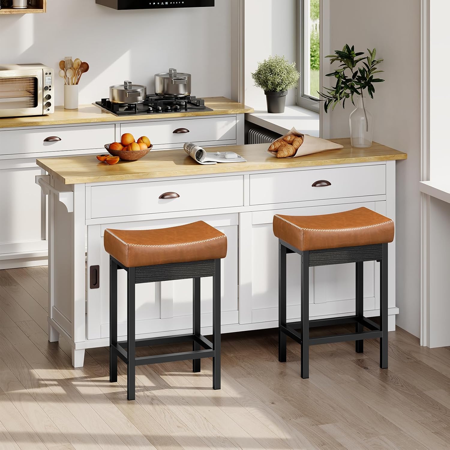 HOOBRO Bar Stools, Counter Height Bar Stools, 3.1" Thick PU Upholstered Barstools, Barstools for Kitchen Counter, Set of 2 Bar Chairs, Kitchen Stools for Dining, Brown and Black BC67MDP201