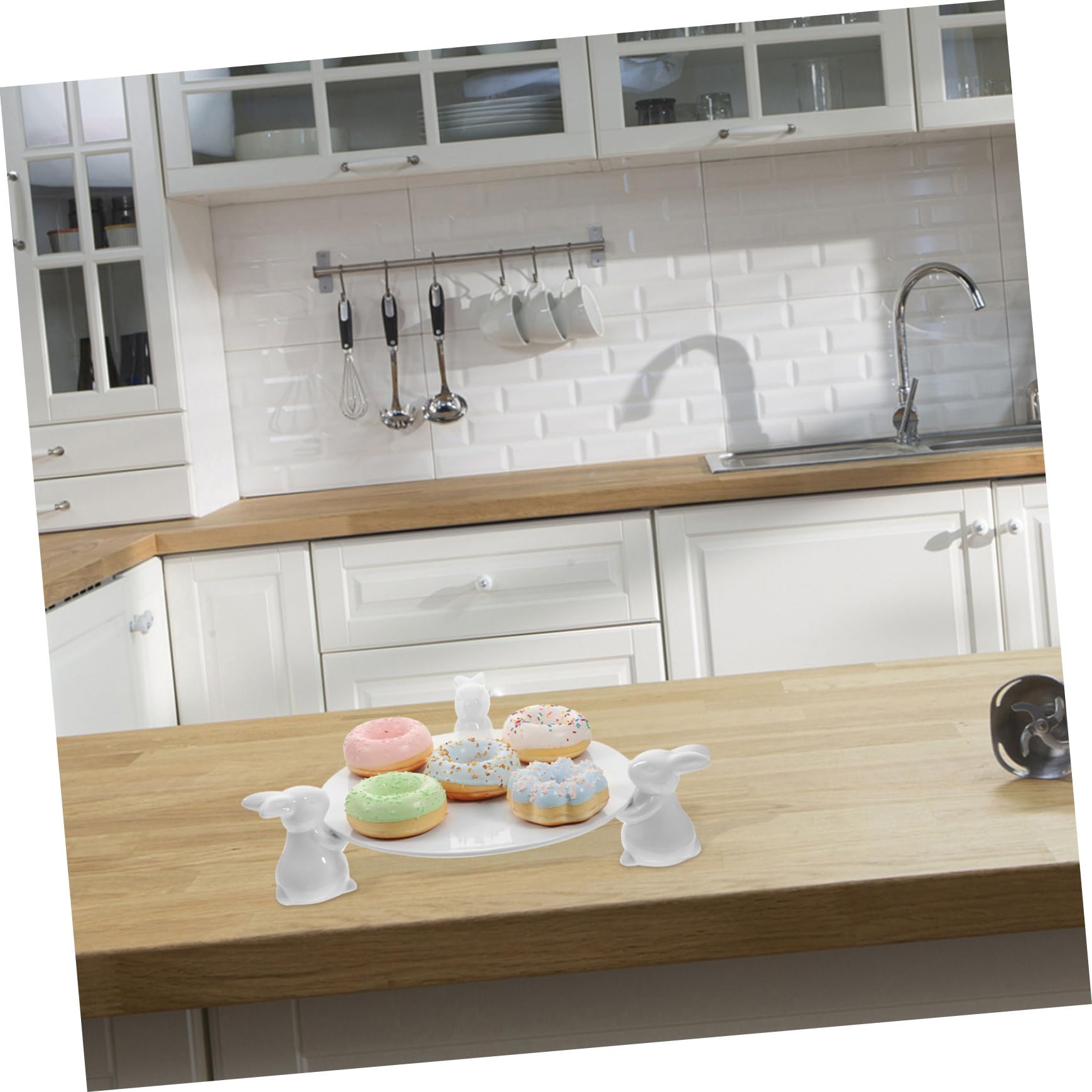 Garneck Alzata Decorativa Per Torta Pasquale in Ceramica Con Motivo 29 5 Cm Per Feste Ed Eventi