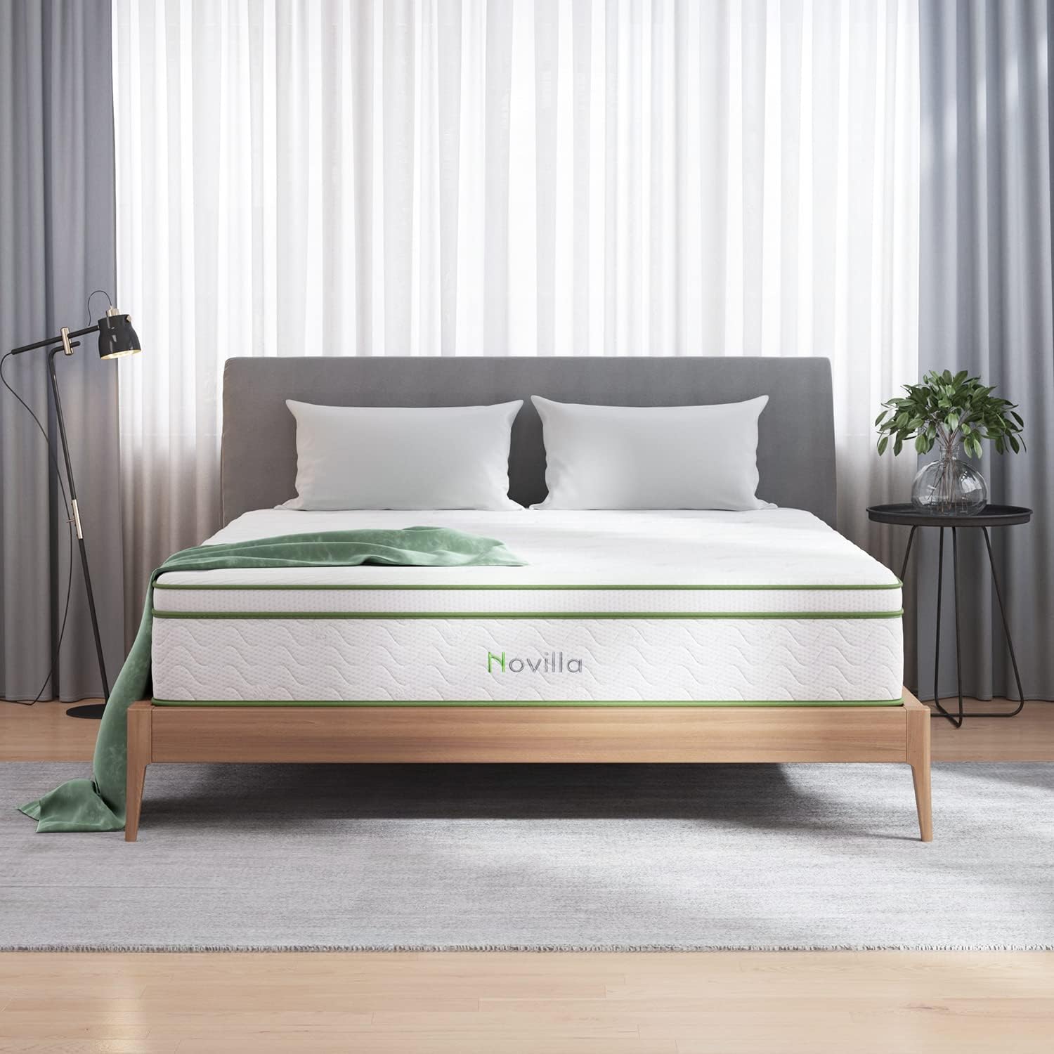 Novilla Full Mattress, 12 Inch Gel Memory Foam Hybrid Mattress with Pocketed Coil for Pressure Relief & Motion Isolation, Medium Firm Full Bed Mattress in a Box, Amenity