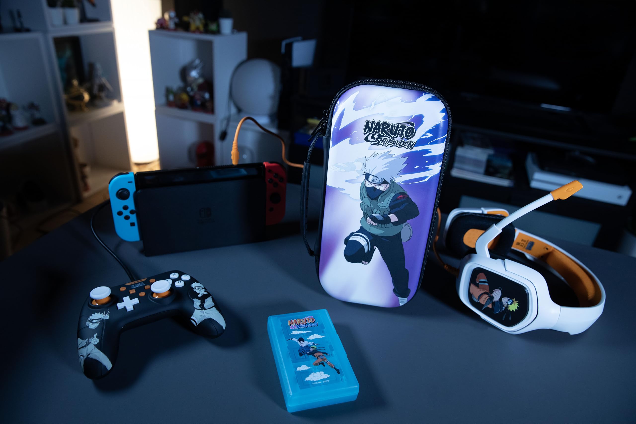 Konix My Hero Academia Funda de protección y Transporte para Nintendo Switch, Switch Lite y Switch OLED - 8 Juegos - Diseño My Hero Academia - Negro — view 47