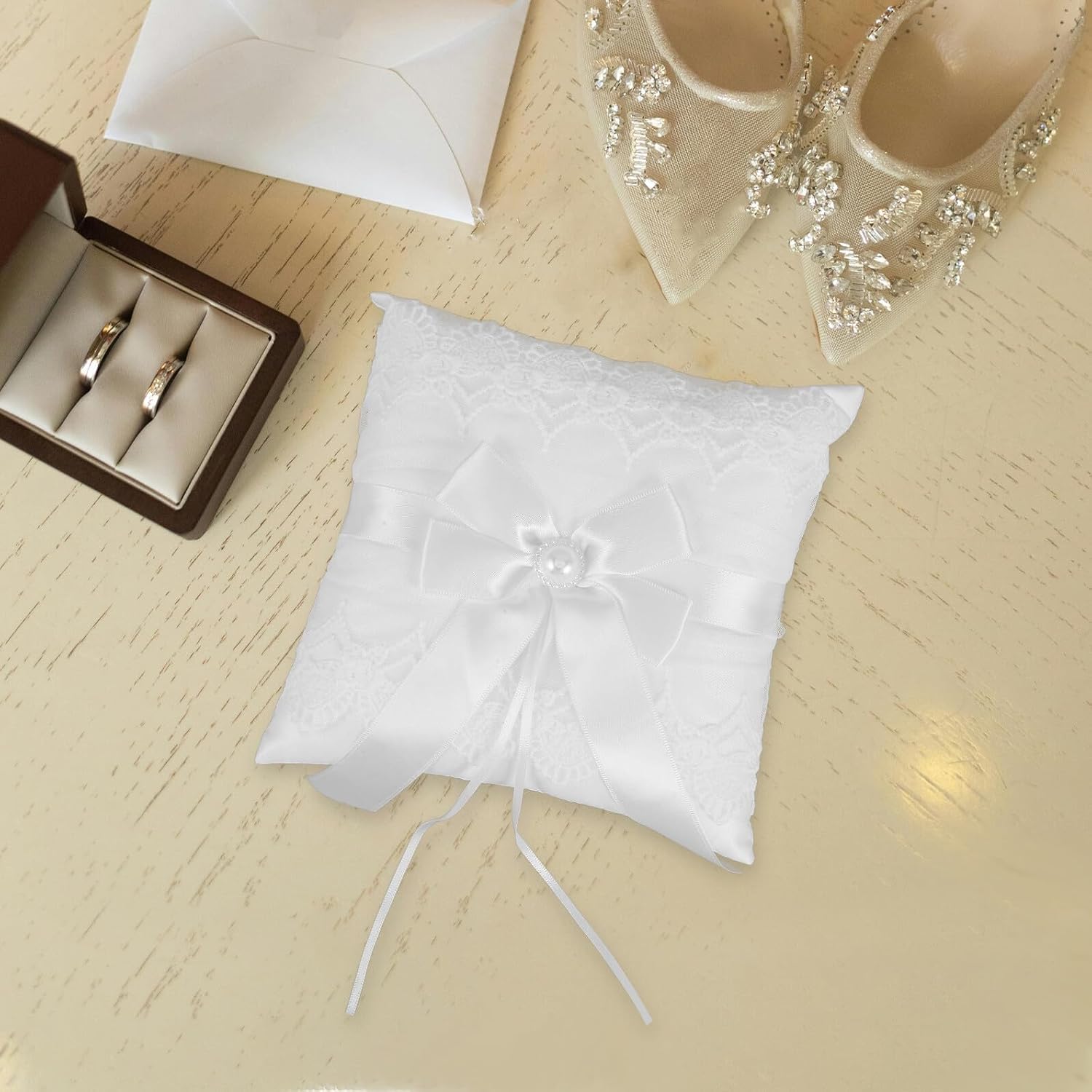 BESTOYARD Wedding Ring Pillow Lace Bowknot with Satin and Pearls, Bridal Wedding Ring Bearer Cushion for Ceremony and Proposal, Ivory Bachelorette Party Decor