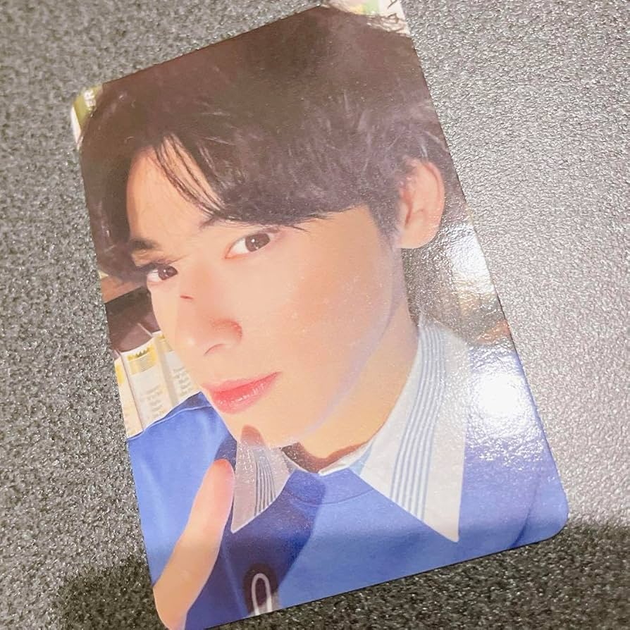 チャウヌ　韓国 　入場　FC 特典　トレカ　ASTRO ウヌ　ファンミ Amazon.co.jp: ASTRO チャウヌ ウヌ 韓国 ファンコンサート ファン