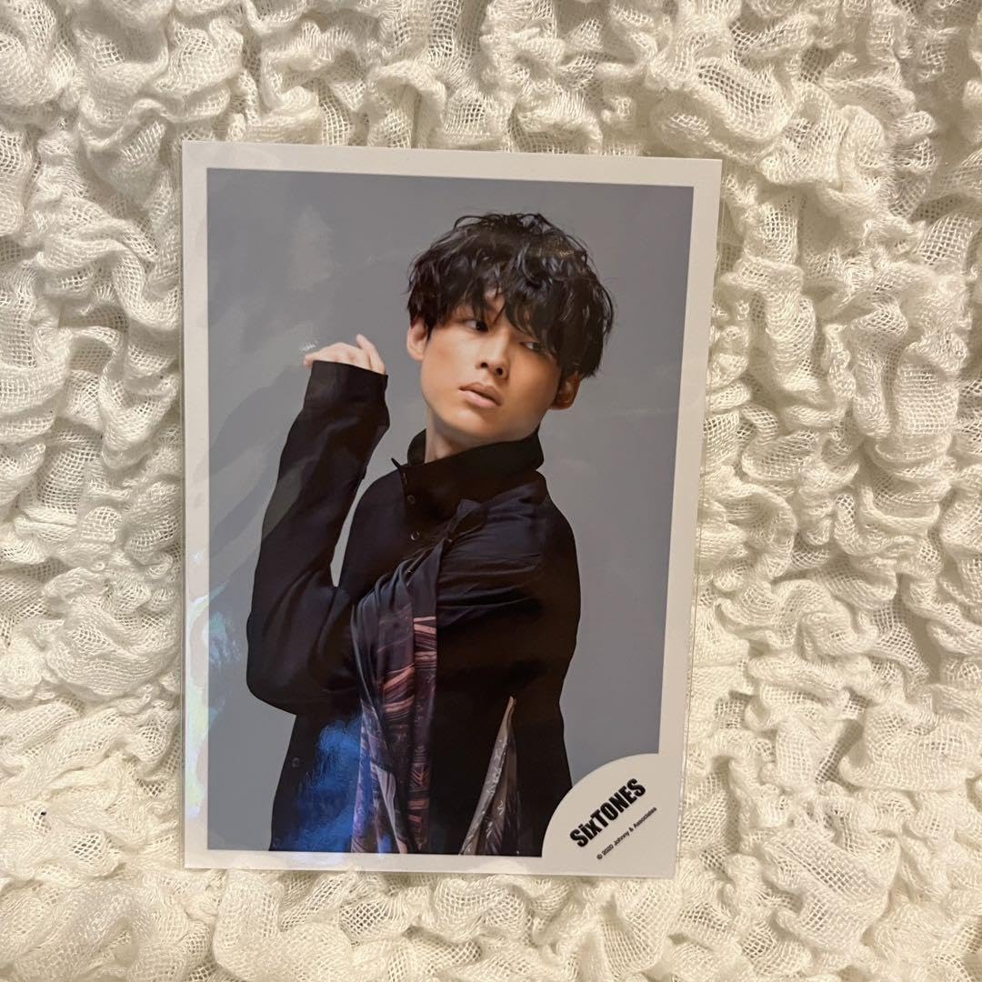 Amazon.co.jp: SixTONES NEW ERA オフショ 松村北斗 公式写真 : おもちゃ
