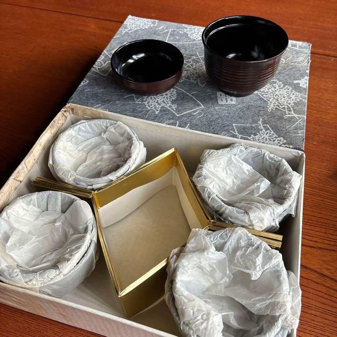 607350 懐石道具 黒塗 松葉蒔絵 箸洗 十客揃 箱無 検) 茶道具 小吸物椀