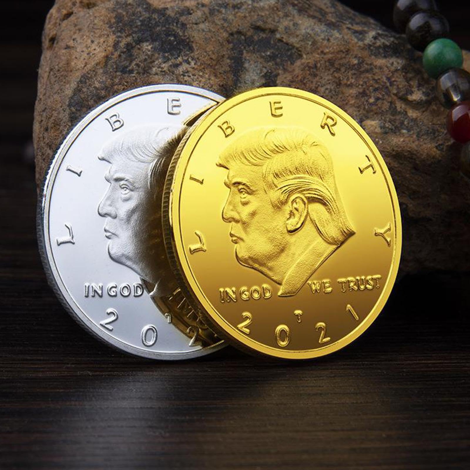 ATORSE 6Xgold Coin American 45Th President Donald Trump Coin Metal Coin  Collection Golden|Collectibles|Pez, Keychains, Promo  Glasses|Keychains|Modern (1970-Now) : Amazon.in: Toys & Games