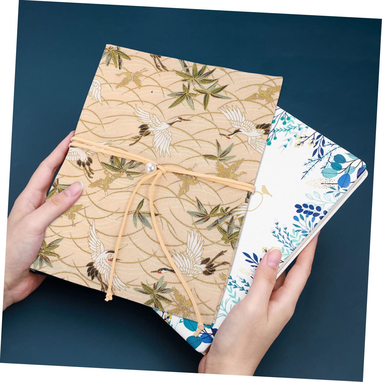 STOBOK 4stücke Ornamental Buchumschlag Mit Elegantem Design Dekorative Schutzhülle Für Notizbücher Und Taschenbücher Anpassbare Stoffhülle Beige Mit Goldprägung Für Schule Und