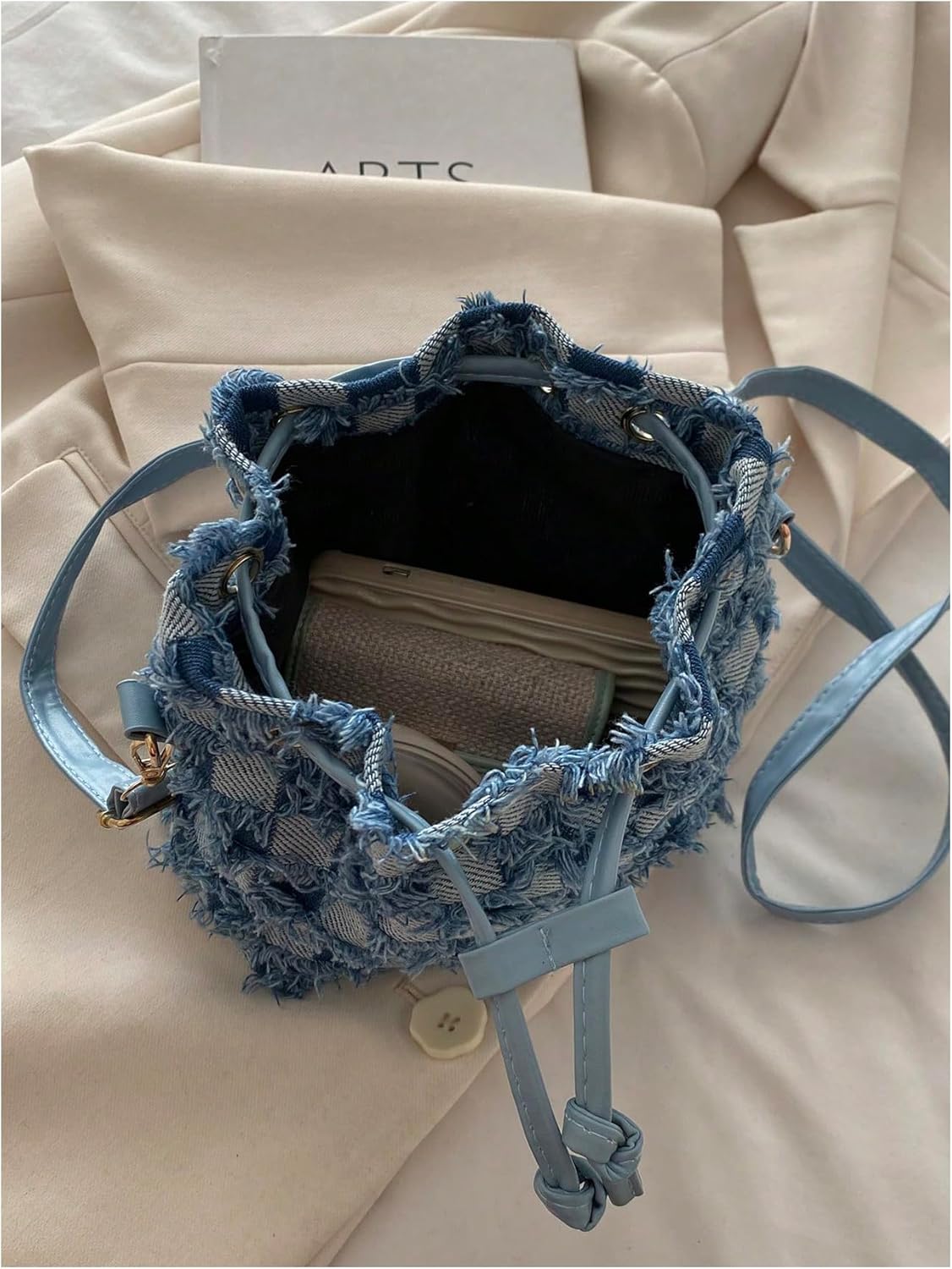 Floerns Women's Y2k Denim Shoulder Bag Purse Small Drawstring Bucket Bag - Image 6