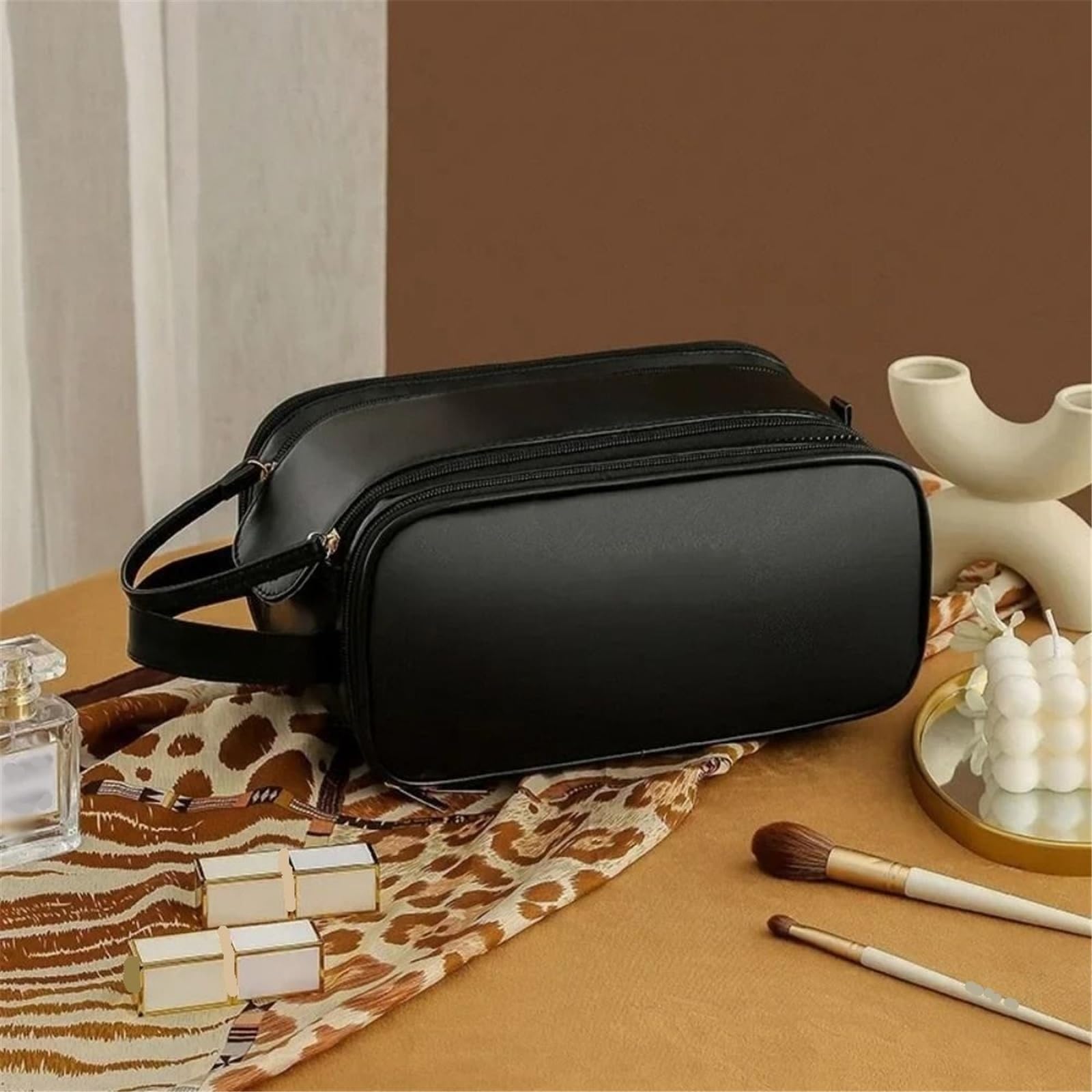 Tragbare Kosmetiktasche for Damen, einfarbig, große Kapazität, Handaufbewahrungstasche, Aufbewahrungstasche for Toilettenartikel aus PU-Leder(Khaki)