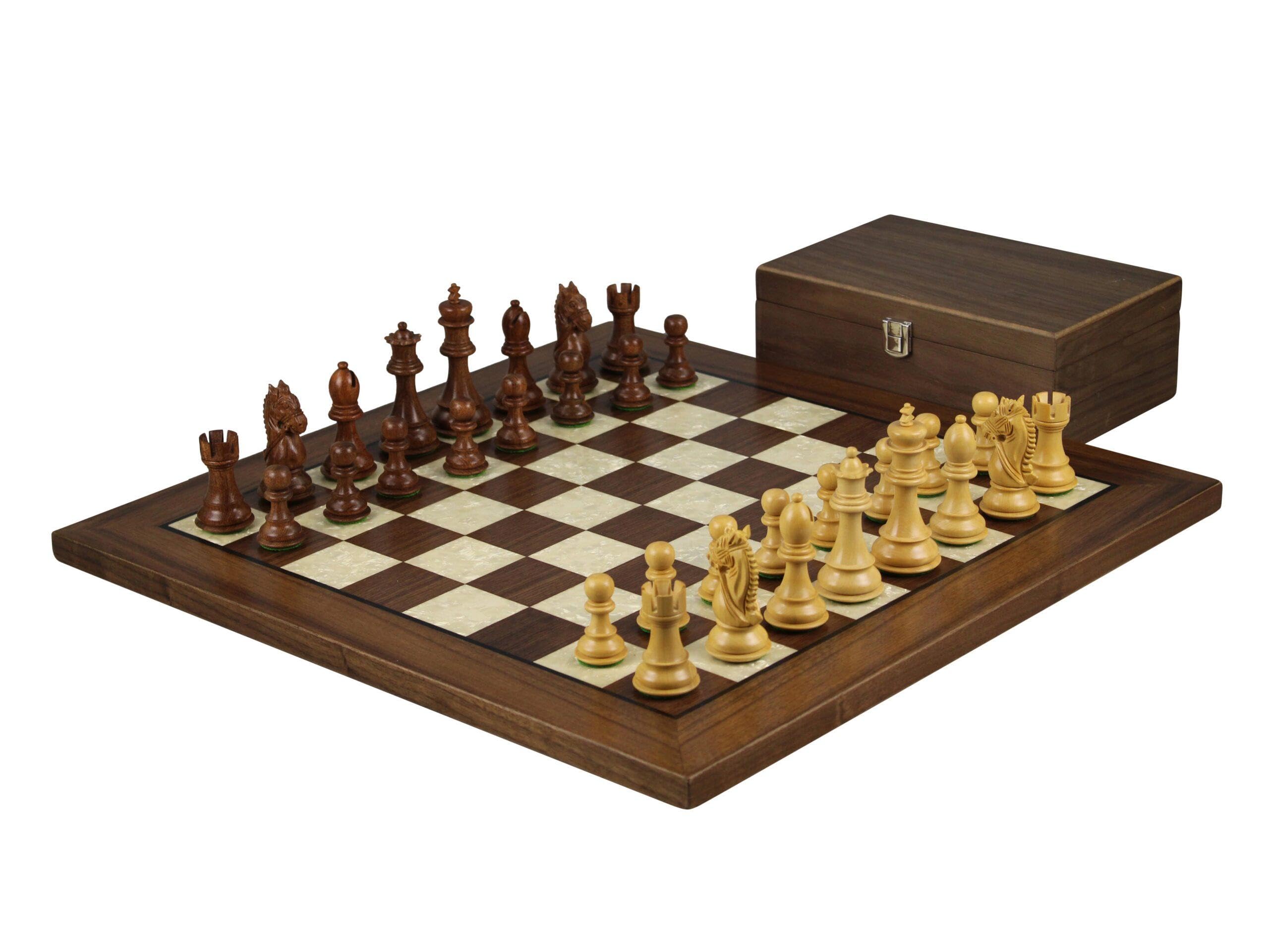 Set di scacchi in legno di noce, tavola piatta Helena in madreperla, 50,8 cm
