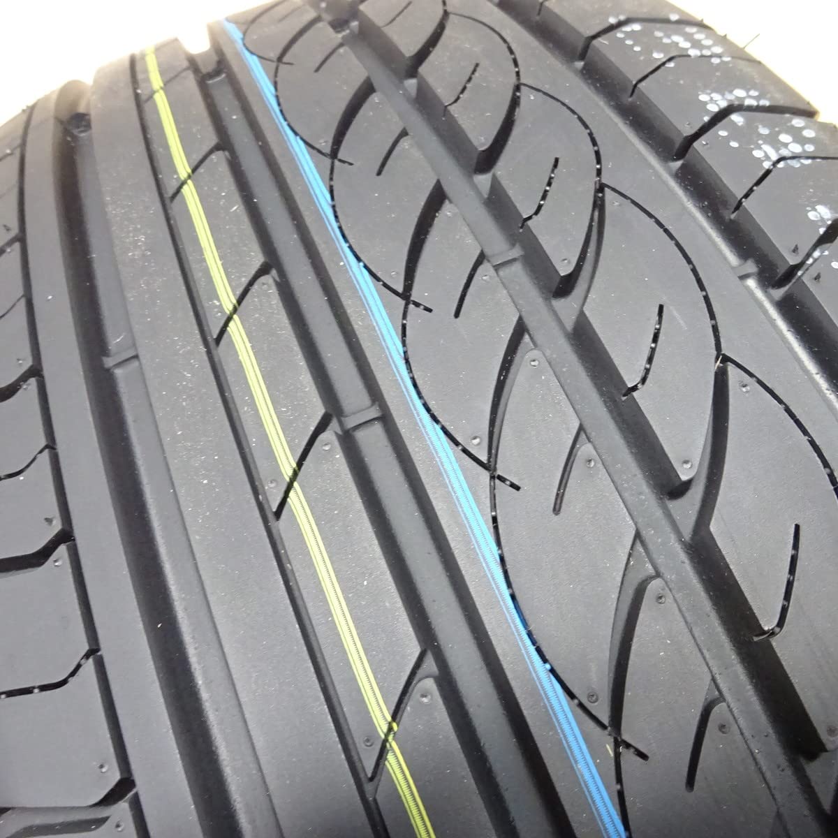 Amazon.co.jp: 2024年製 サマータイヤ 225/45ZR18 95W centara VANTI Amazon.co.jp: 2024年製 サマータイヤ 225/45ZR18 95W centara VANTI
