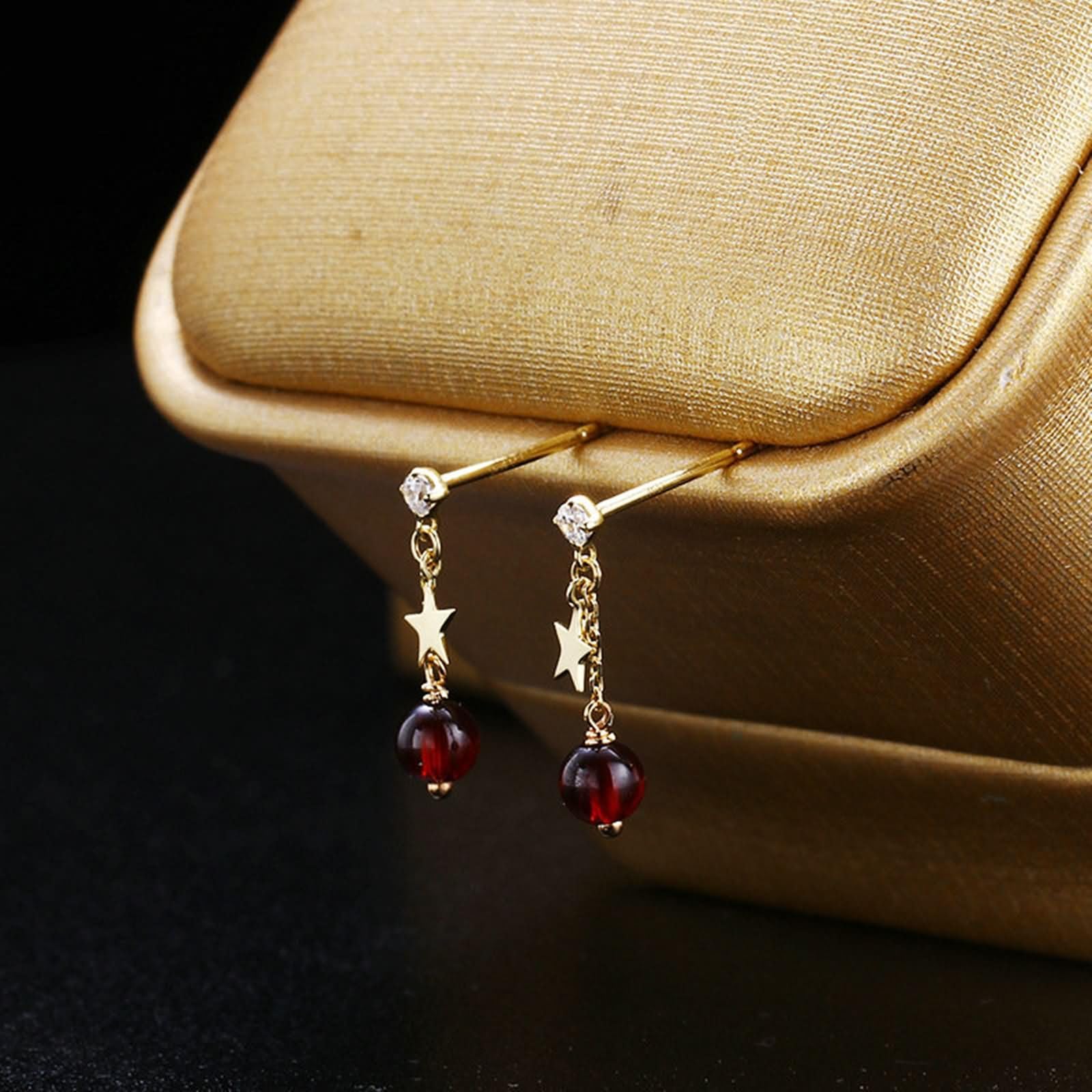 Damenohrringe Gelbgold 375/585 / 750, Stern mit Granat und Moissanit, Schmuck Frauen Ohrringe Rot Gold
