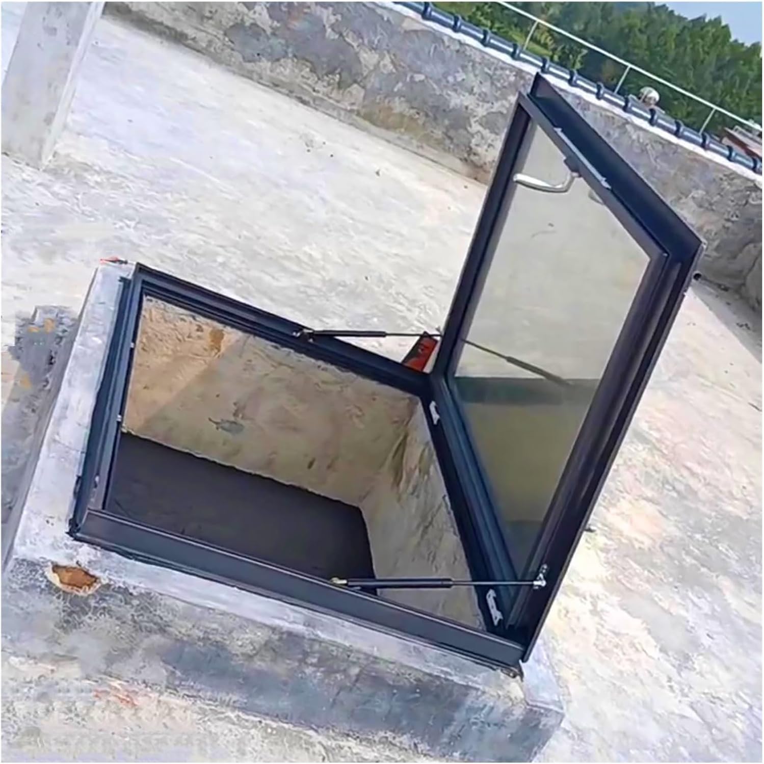 Lucernario per Tetto in Vetro Isolante Resistente, Dimensioni 36x36, 24x36, 30x36 - Sportello di Accesso al soffitto e al Tetto con Maniglia (24x32 Pollici) per Uso Commerciale.
