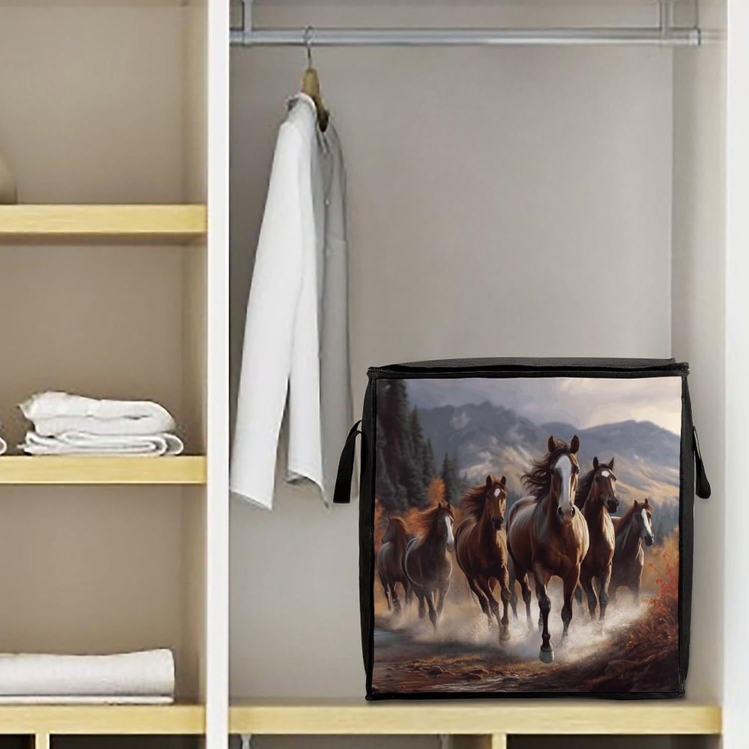 Horses Storage Bag with Zippers And Handle Extra Large Bedding Comforter Storage Bag Foldable Blanket Storage Bags Fabric Moving Bags for Closet Organizer (70L)