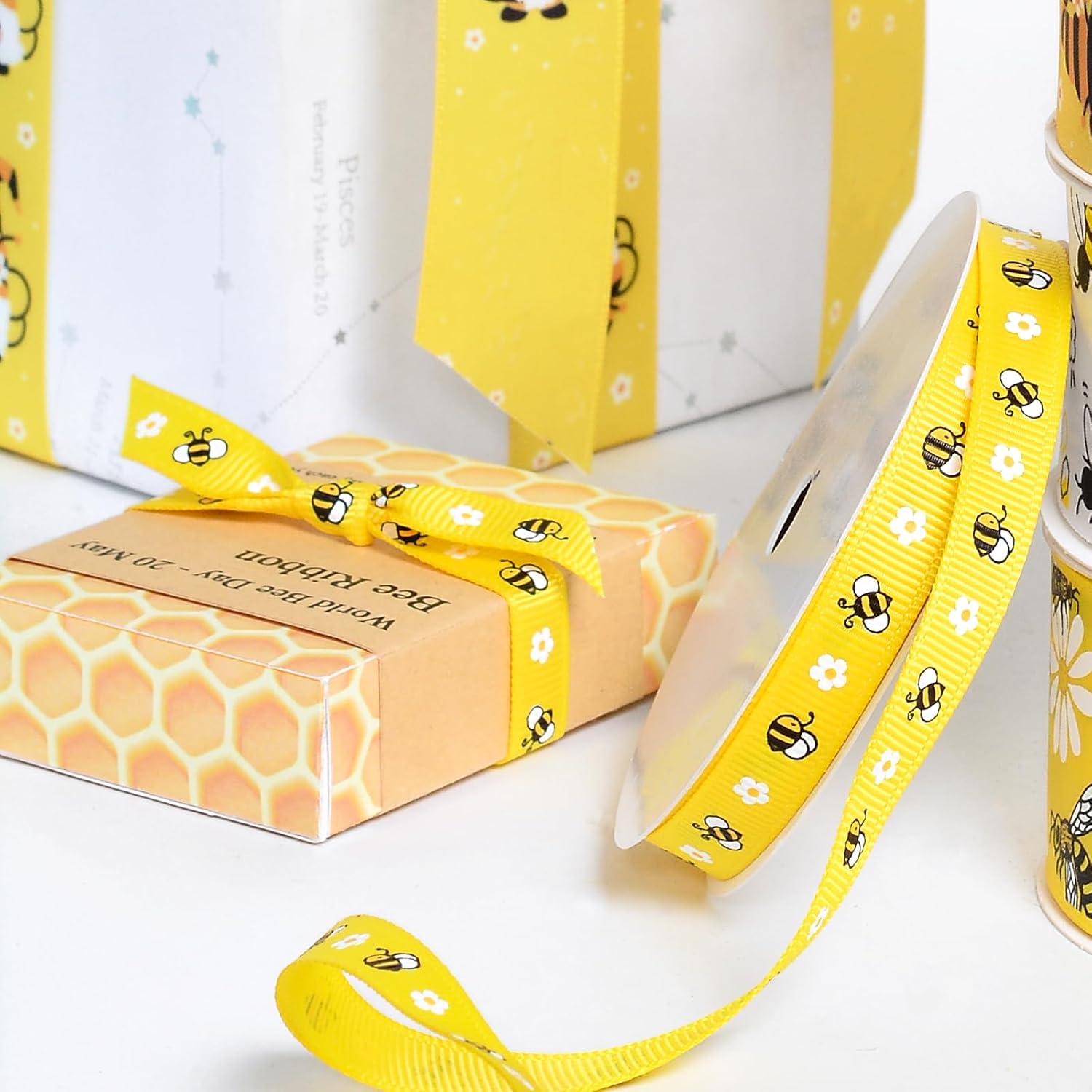 Ribest Bee Teacher Daisy Flower Grosgrain Ribbon for Crafts Gift Wrapping Hair Bows Party Decoration, White/Yellow/Black, 3/8 Inch x 10 Yard