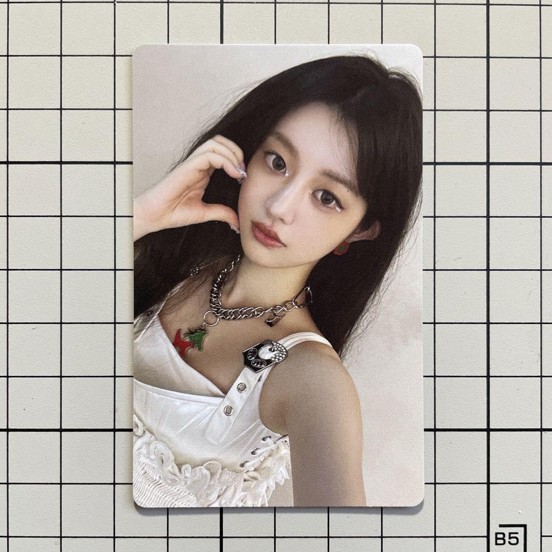 Amazon.co.jp: ILLIT Super Real weverse albums ミンジュ トレカ 