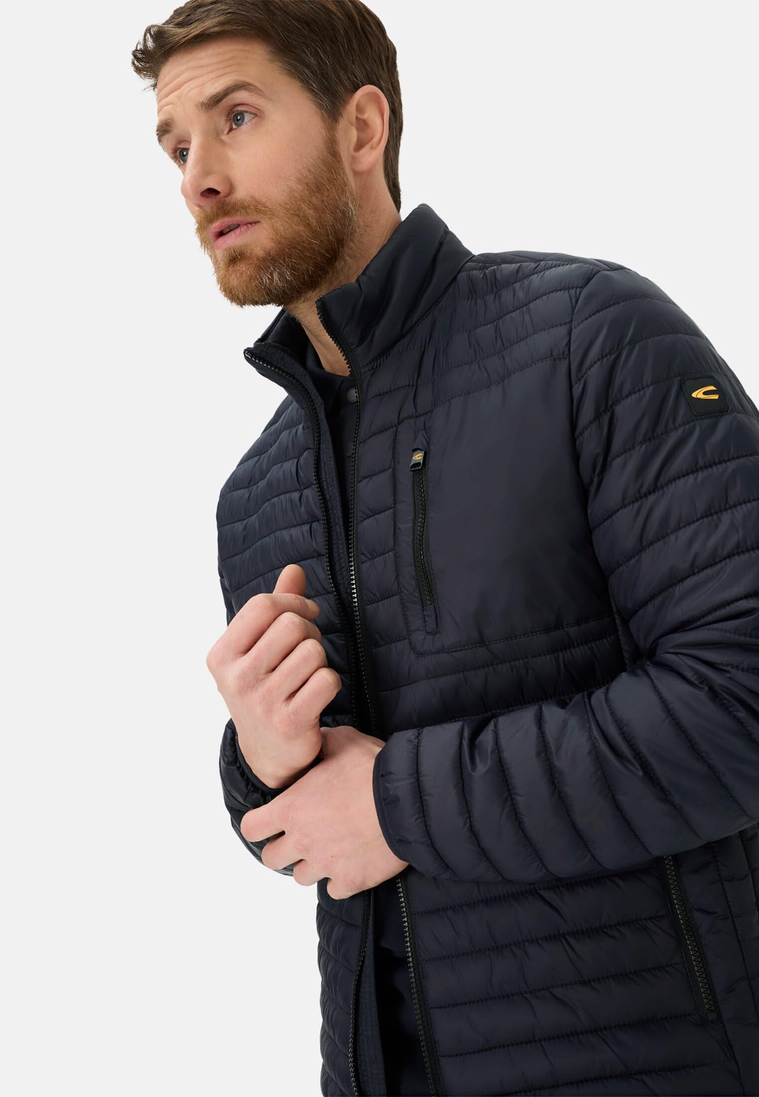 camel active Herren Wasserabweisende Steppjacke | Steppjacke mit Stehkragen, Zwei-Wege-Reißverschluss, praktischen Taschen und wasserabweisender Funktion