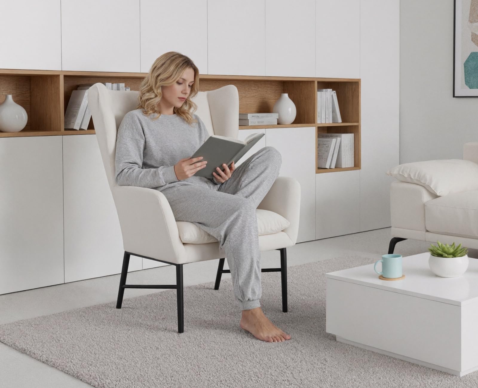 chairus Poltrona Sedia in Velluto per Soggiorno Balcone Moderna Sedia Imbottita Relax Poltroncina Lounge Salotto con Gambe in Metallo (Beige)