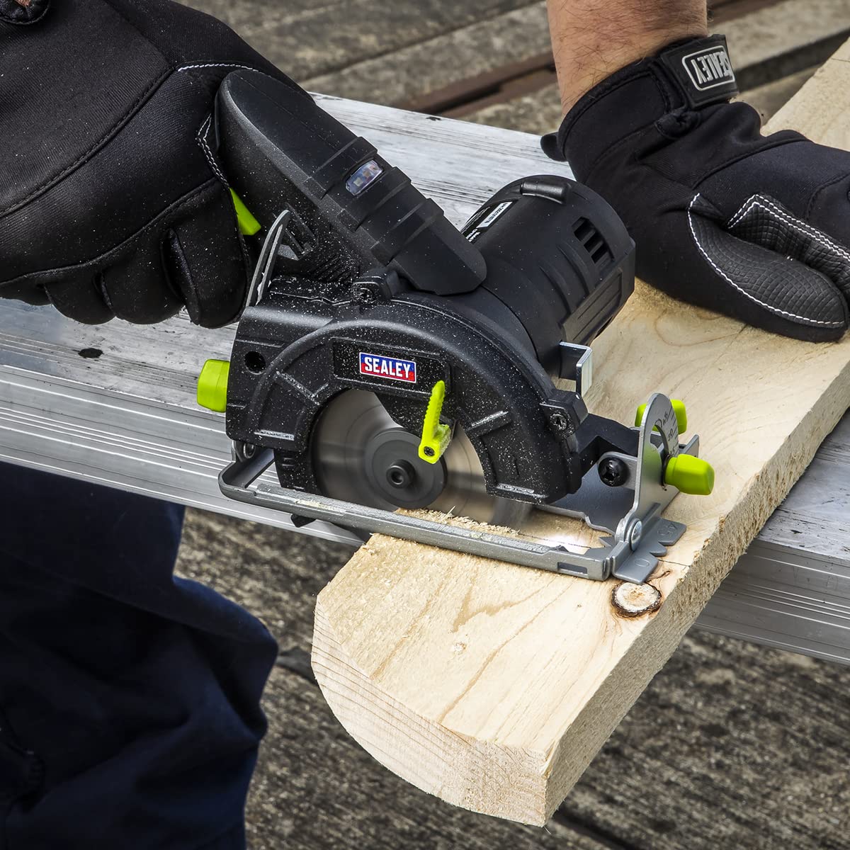 Sealey 10.8V SV10.8 Series diameter 85mm Cordless Circular Saw - Body Only CP108VCSBO, Silver - Image 4