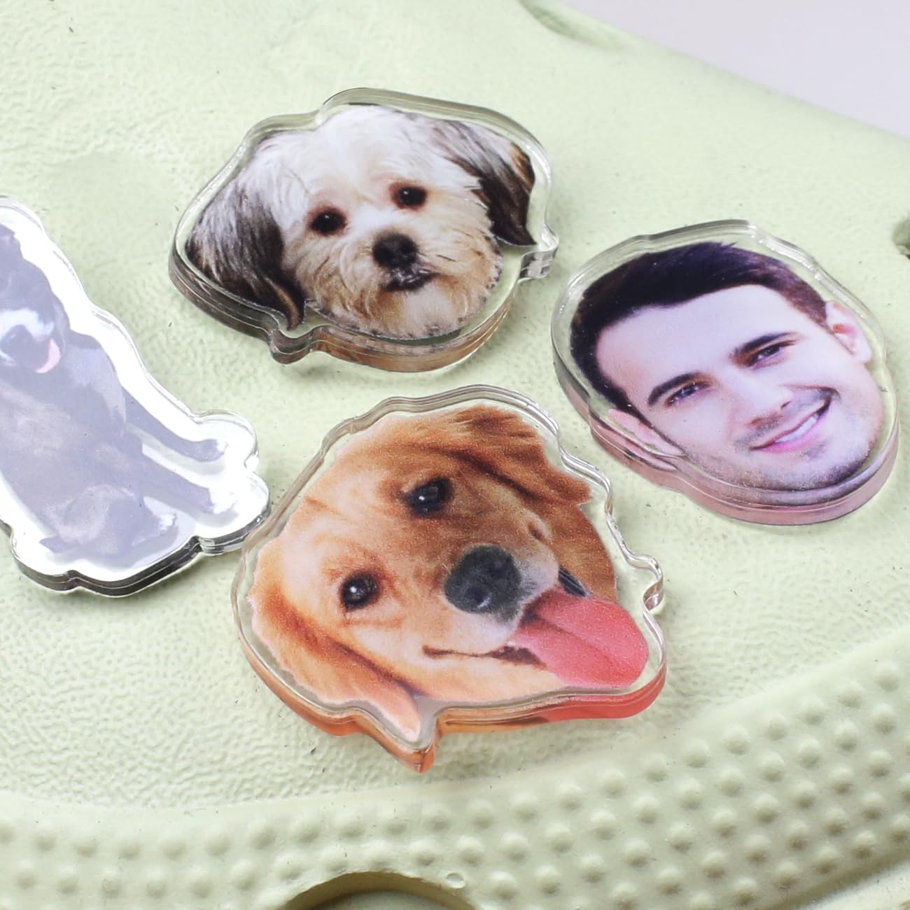 Crocs Pins Personalizados, Adornos Acrílico, Charms para Decoración Accesorios, Hombre Shoe Charms, Regalos Cumpleaños Niños