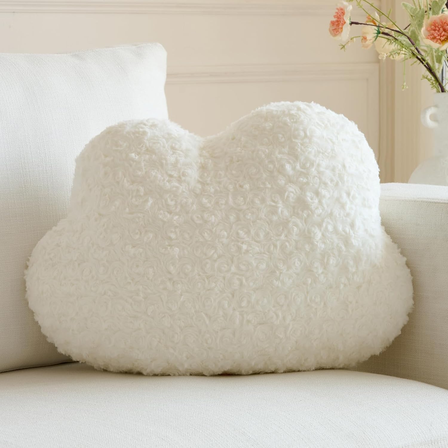Cloud Pillow, Decorative Cloud Pillows for Couch Bed, Cozy Cloud Shaped Throw Pillow, Home Decor Throw Pillow for Bedroom Living Room (White, 14.9 X 11.4 Inches)