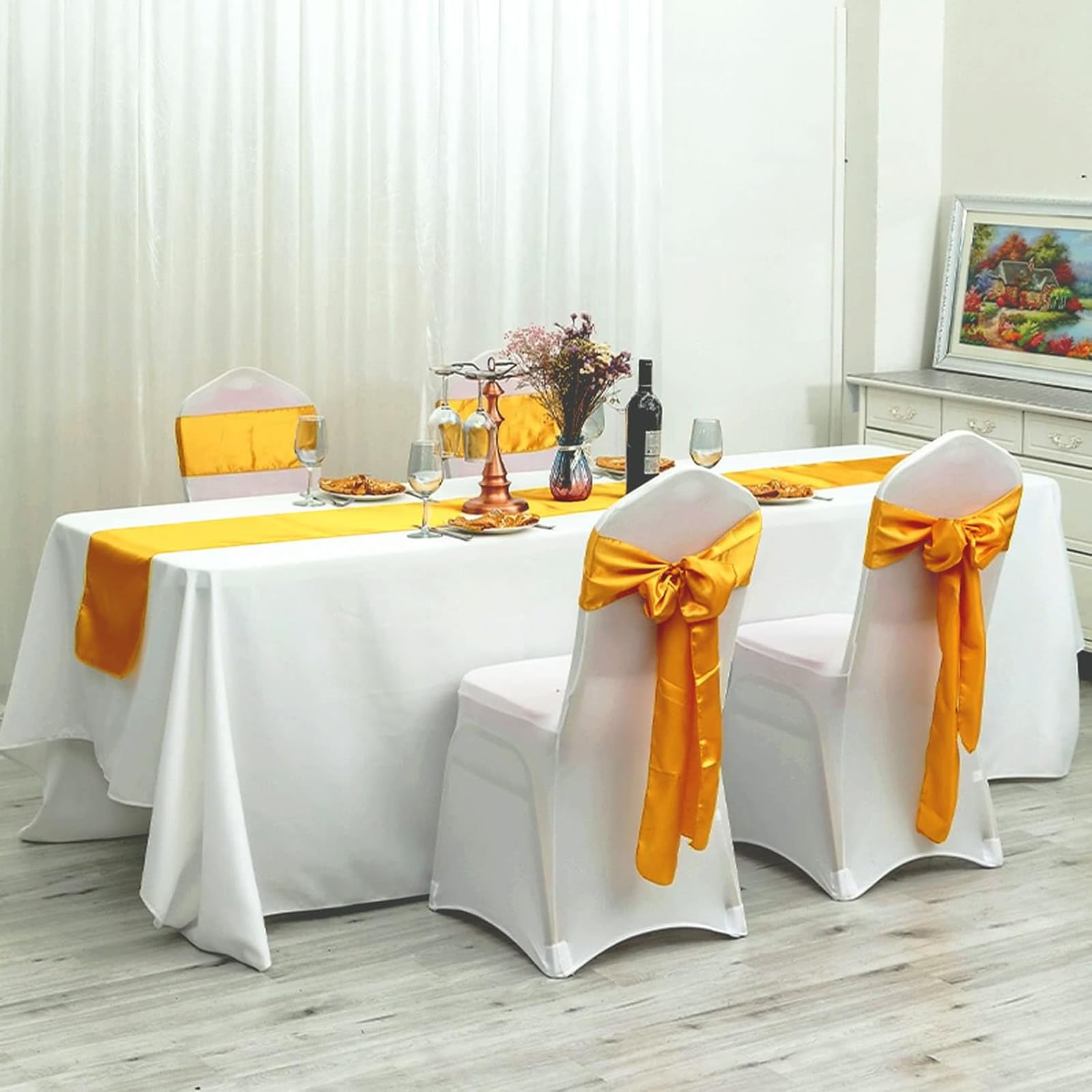 16 Stück Gold Satin Tischläufer 30,5 x 274,4 cm lang Premium Tischläufer für Hochzeit Geburtstag Party Bankett Events Dekoration