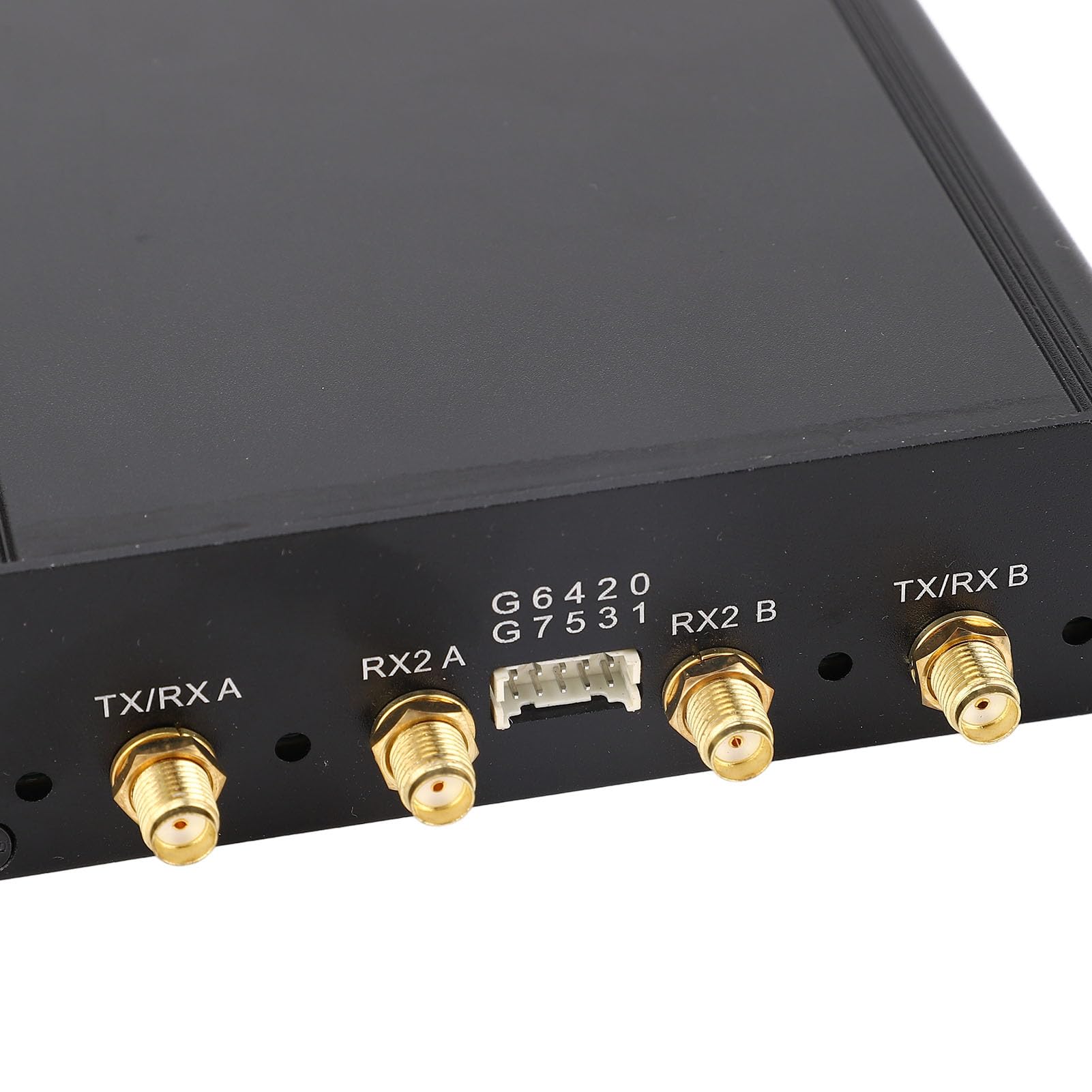 ETTUS USRP B210 Design, USRP a Doppio Canale, Scheda di Sviluppo SDR con Range 70 MHz-6 GHz con Connessione USB 3.0, Supporto Open Source, FPGA Riconfigurabile per Test Radio