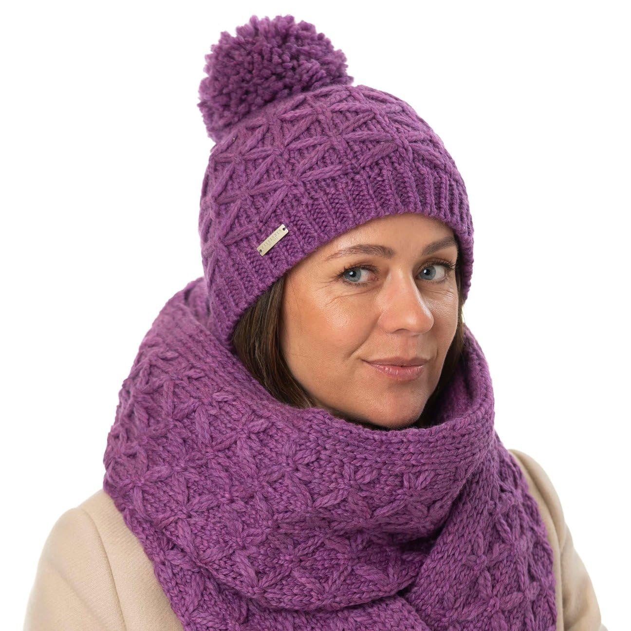Seeberger Annelie Bommelmütze Strickmütze Wintermütze Damenmütze Beanie Damen/Herren - mit Futter Winter Herbst-Winter
