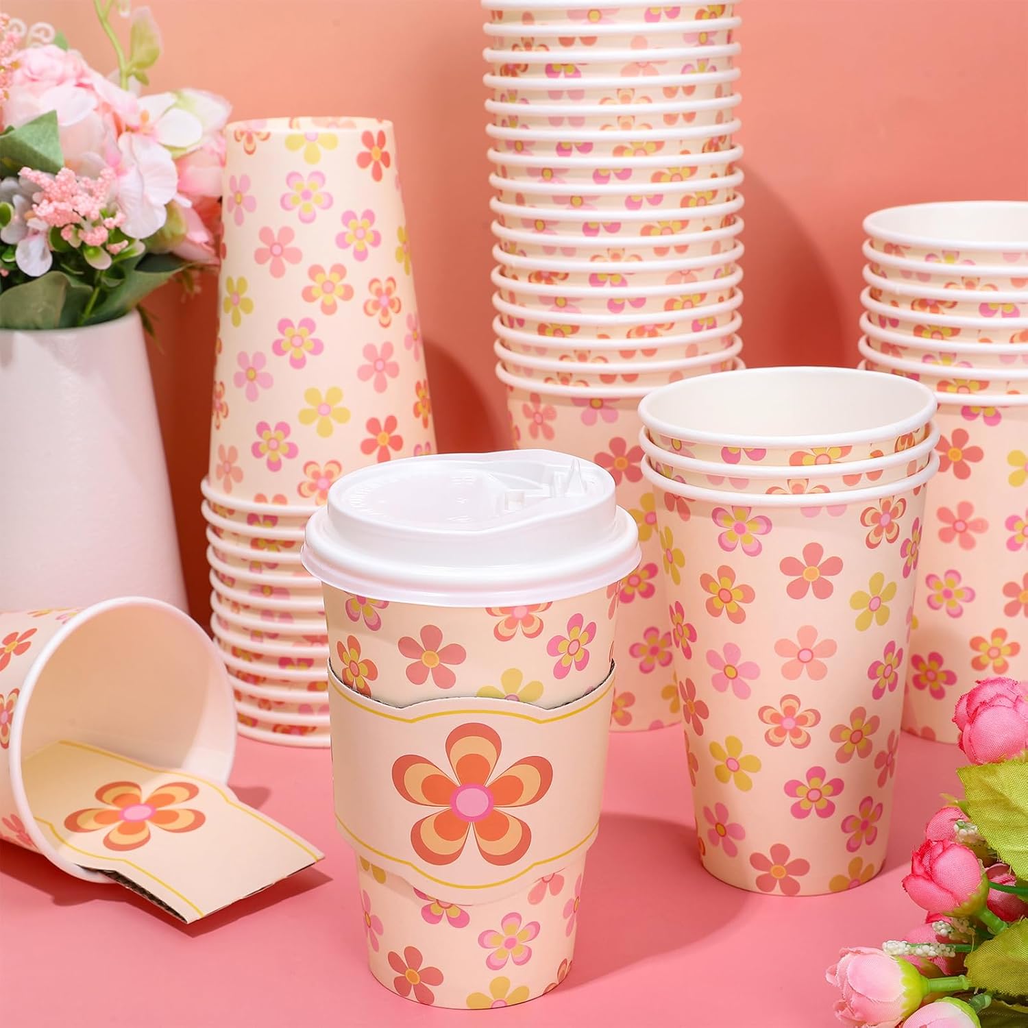 Whaline 50 Pcs Spring Summer Daisy Disposable Paper Cups with Lids and Sleeves 16 Oz Pink Orange 70s Groovy Retro Flower Coffee Cups for Boho Hippie Birthday Baby Shower Holiday Table Decor Supplies
