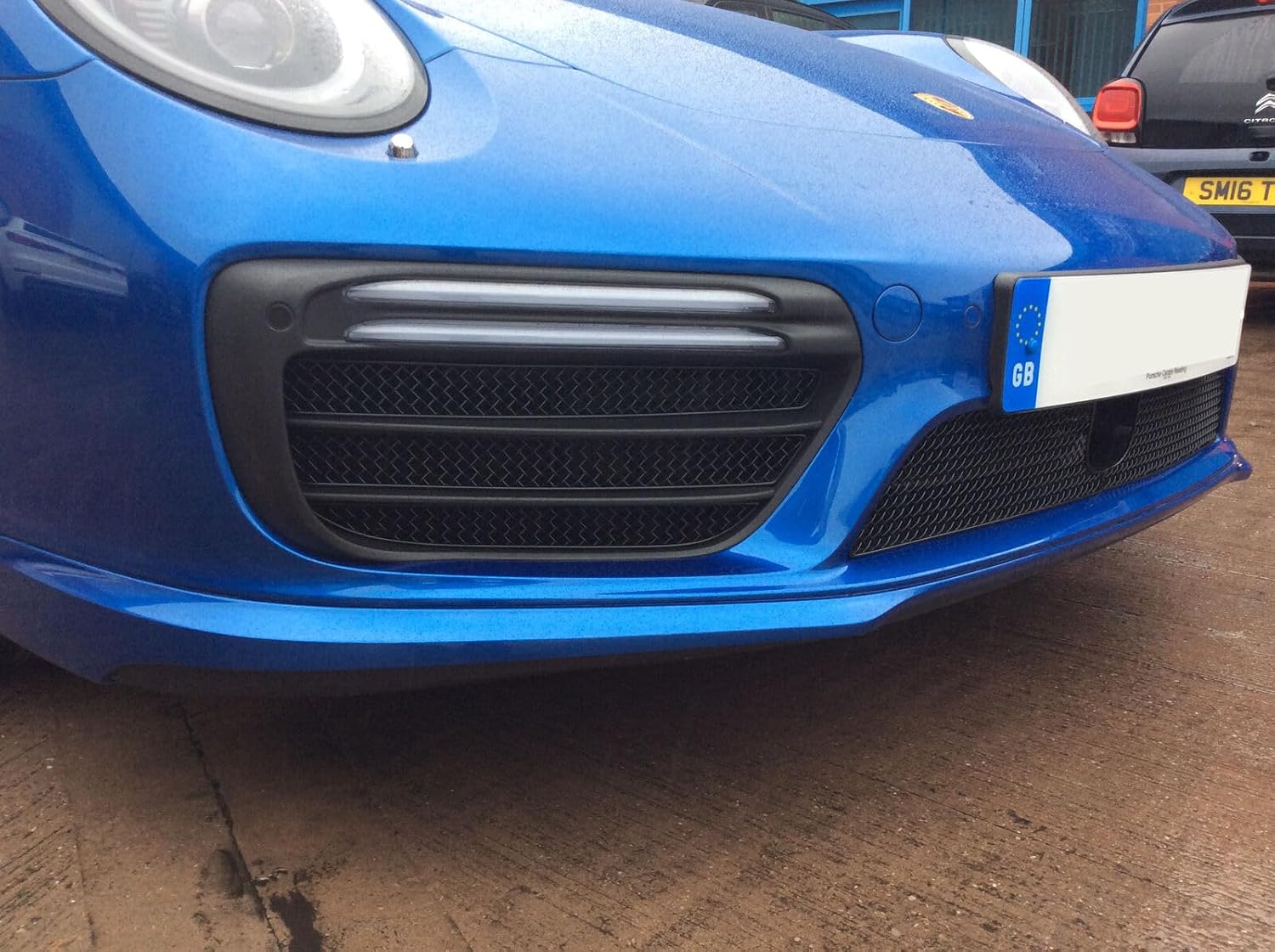 Zunsport Compatible With Porsche Carrera 991.2 Turbo And Turbo S - Full Grill Set (ACC) - Black Finish (2016 to 2018)