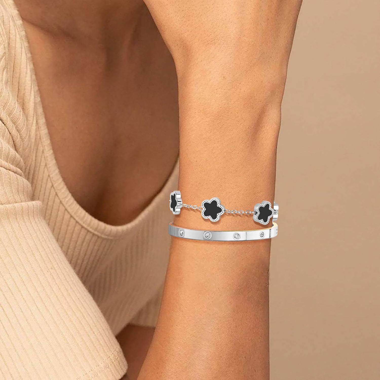 18K Gold Plated Clover Bracelet Love Bangle Set for Women Black and White Stack Bangle Clover Bracelet Fashion Simple Lucky Bracelets for Women Trendy Gifts - Image 2