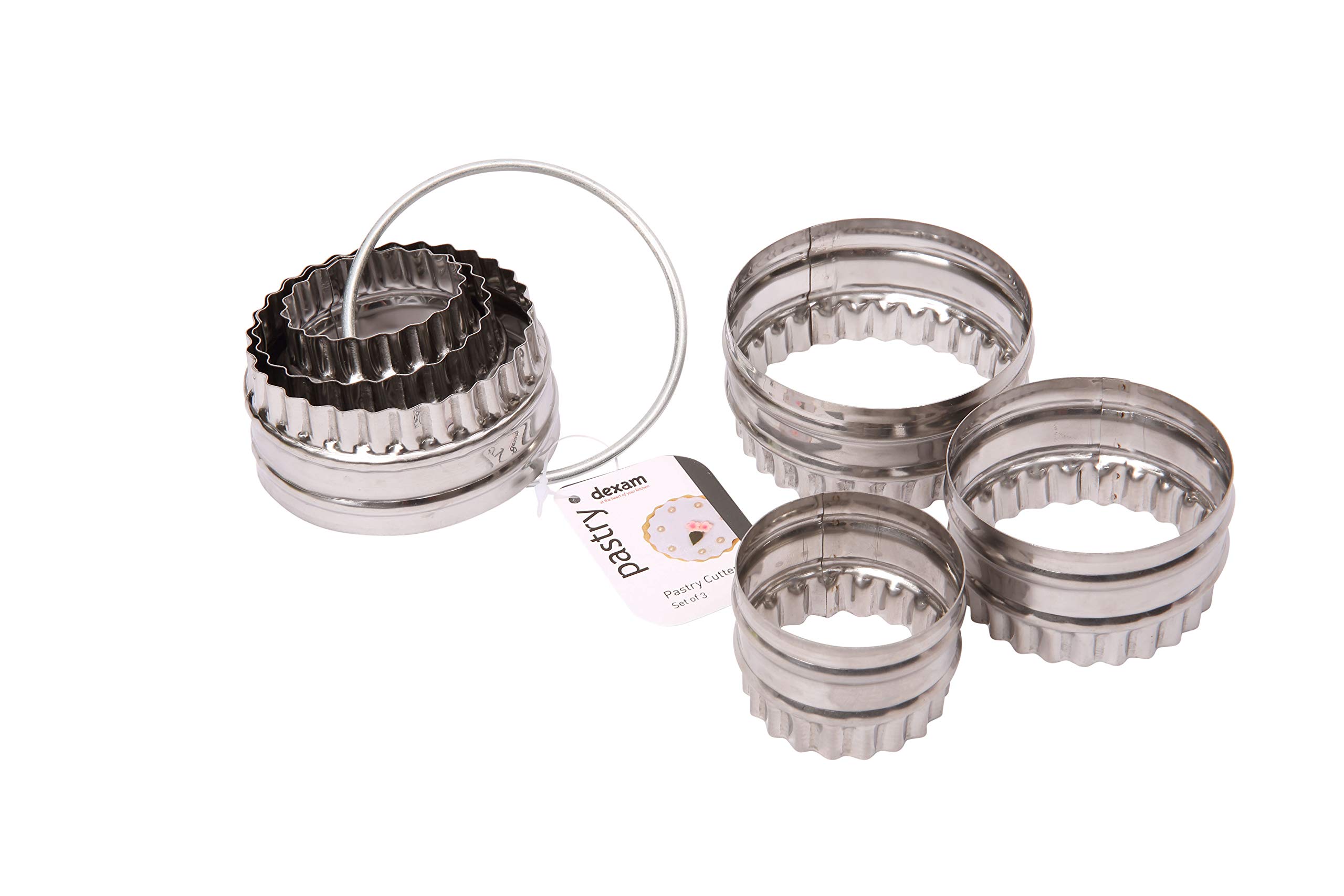Dexam Set of 3 Crinkled and Plain Cookie Cutters on Ring, White