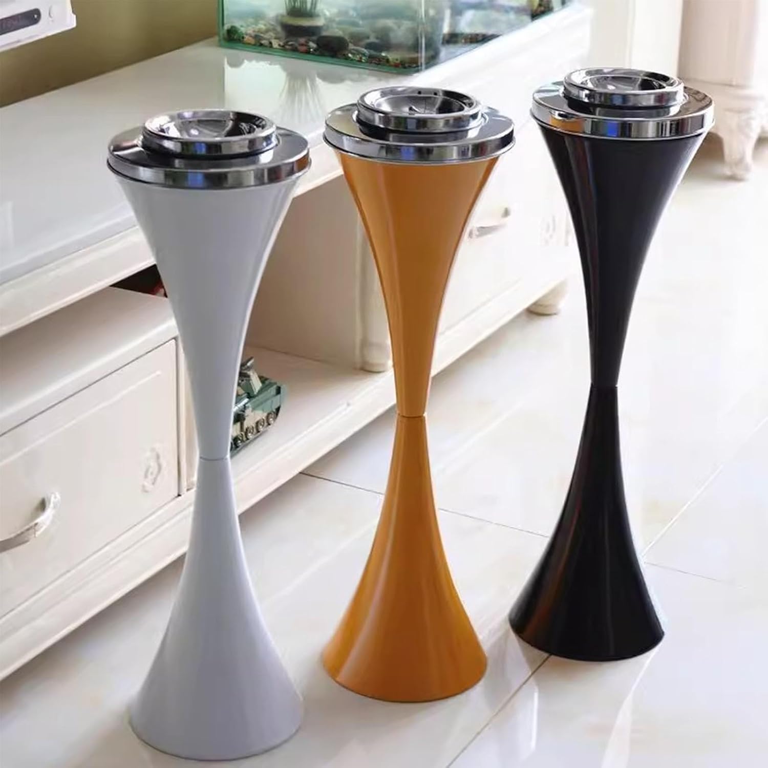 Outdoor Standing Ashtray, Large and Tall Outdoor Ashtray,Commercial Metal Smokers Cigar Ash Tray Container for Cigarette Butt Receptacle Disposal(Black)