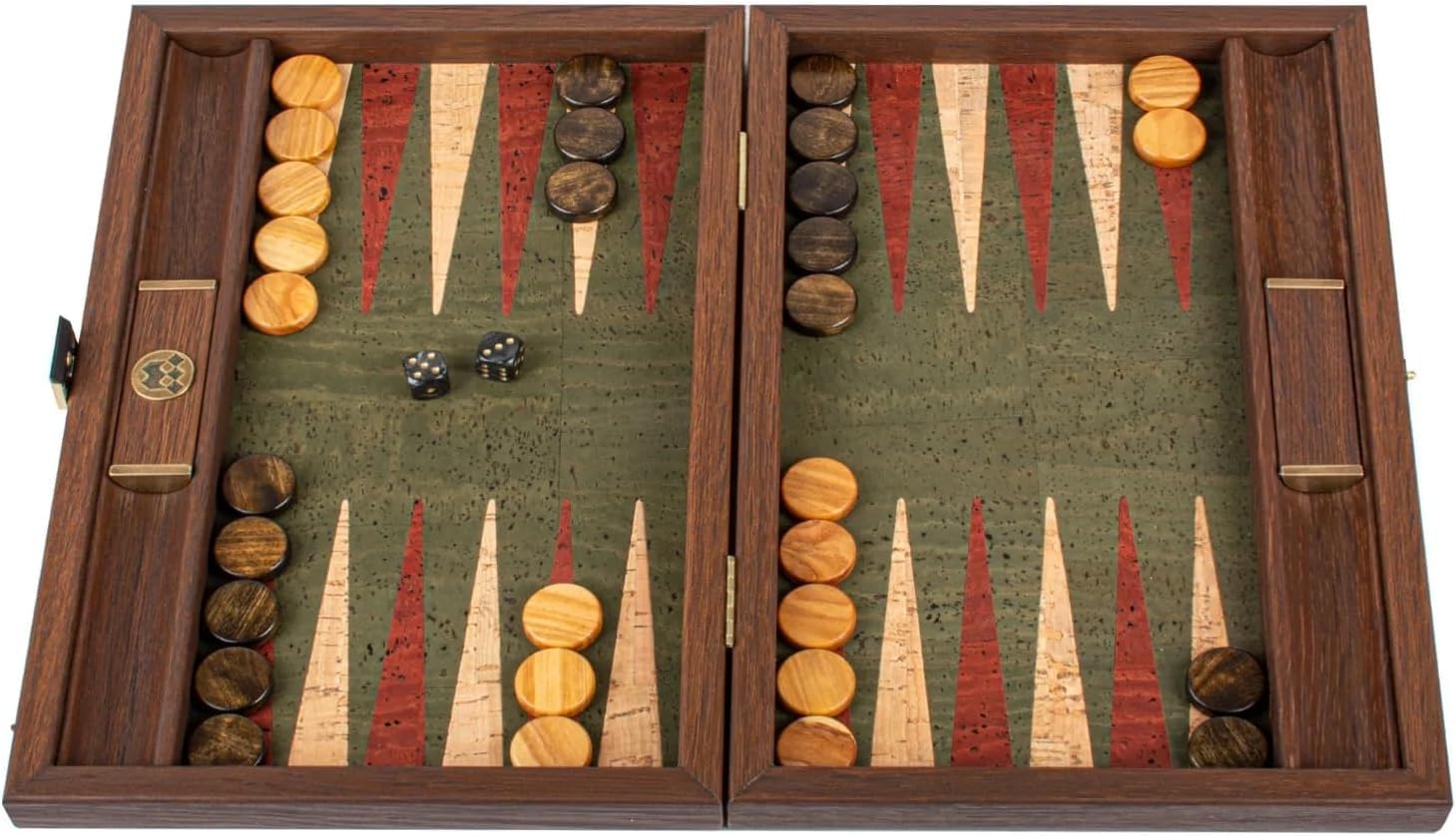Manopoulos Ensemble de backgammon de luxe en liège naturel vert à carreaux en bois d'olivier – Ensemble haut de gamme fait à la main en Grèce par des experts (30 x 17 cm fermé), adultes 14+