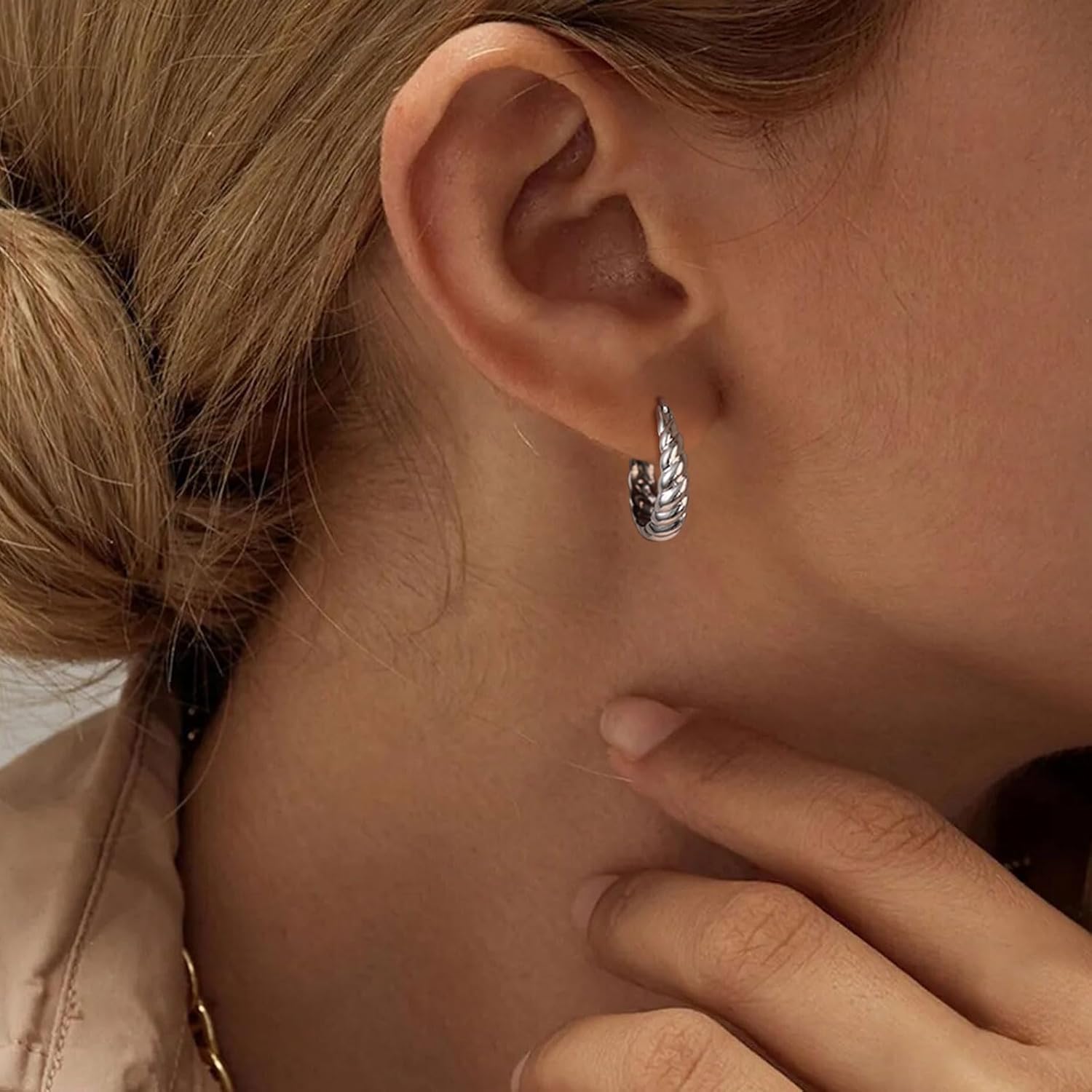 VIROMY Gold/Silver Hoop Earrings For Women,14K Gold Plated Paperclip Link Chain Earrings Chunky Gold Hoop Dainty Dangle Earrings Lightweight Earrings Jewelry for Gifts - Image 3