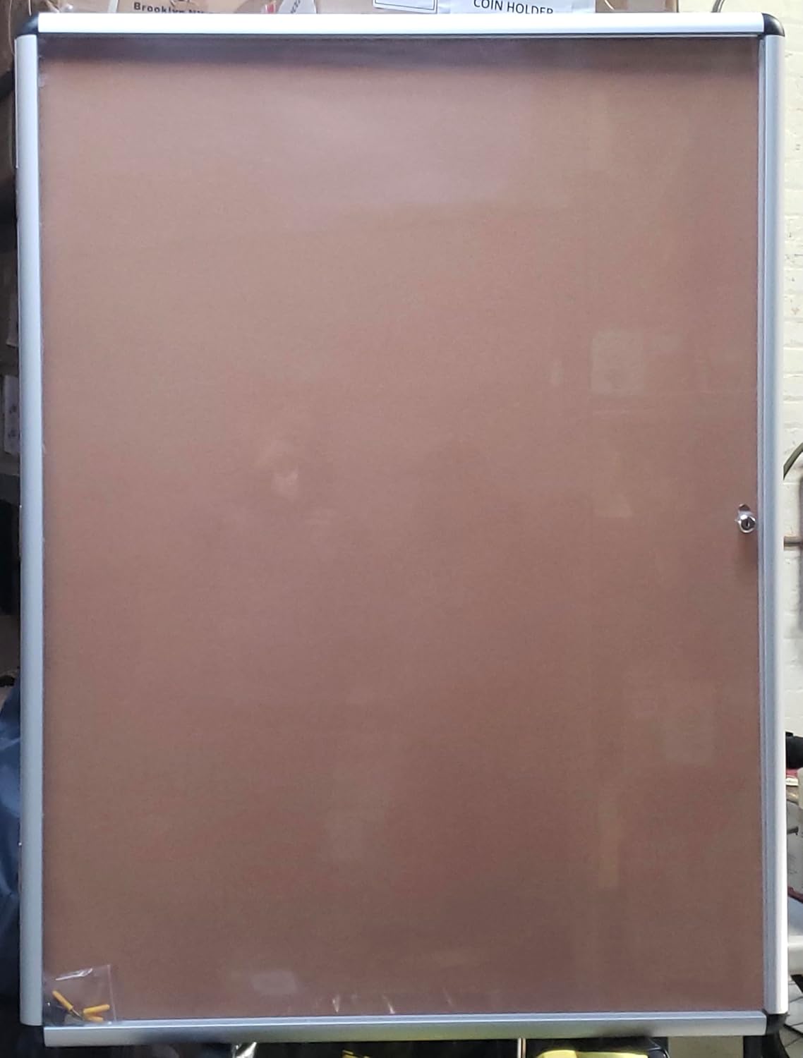 Indoor Enclosed Bulletin Board Cabinet - Bulletin Board Lockable Display Frame (Lockable with Key, Commercial use) (28x38)