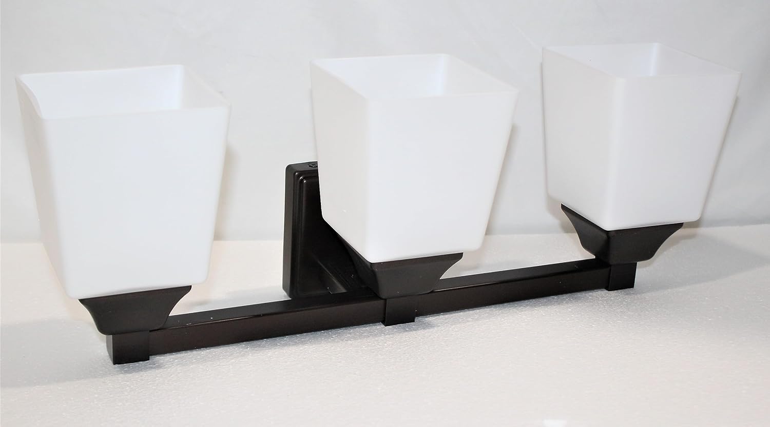 SUNSET Lighting 3-Light 8W Vanity Polished Bronze 3000K 1560LM CRI80 - F6103-64