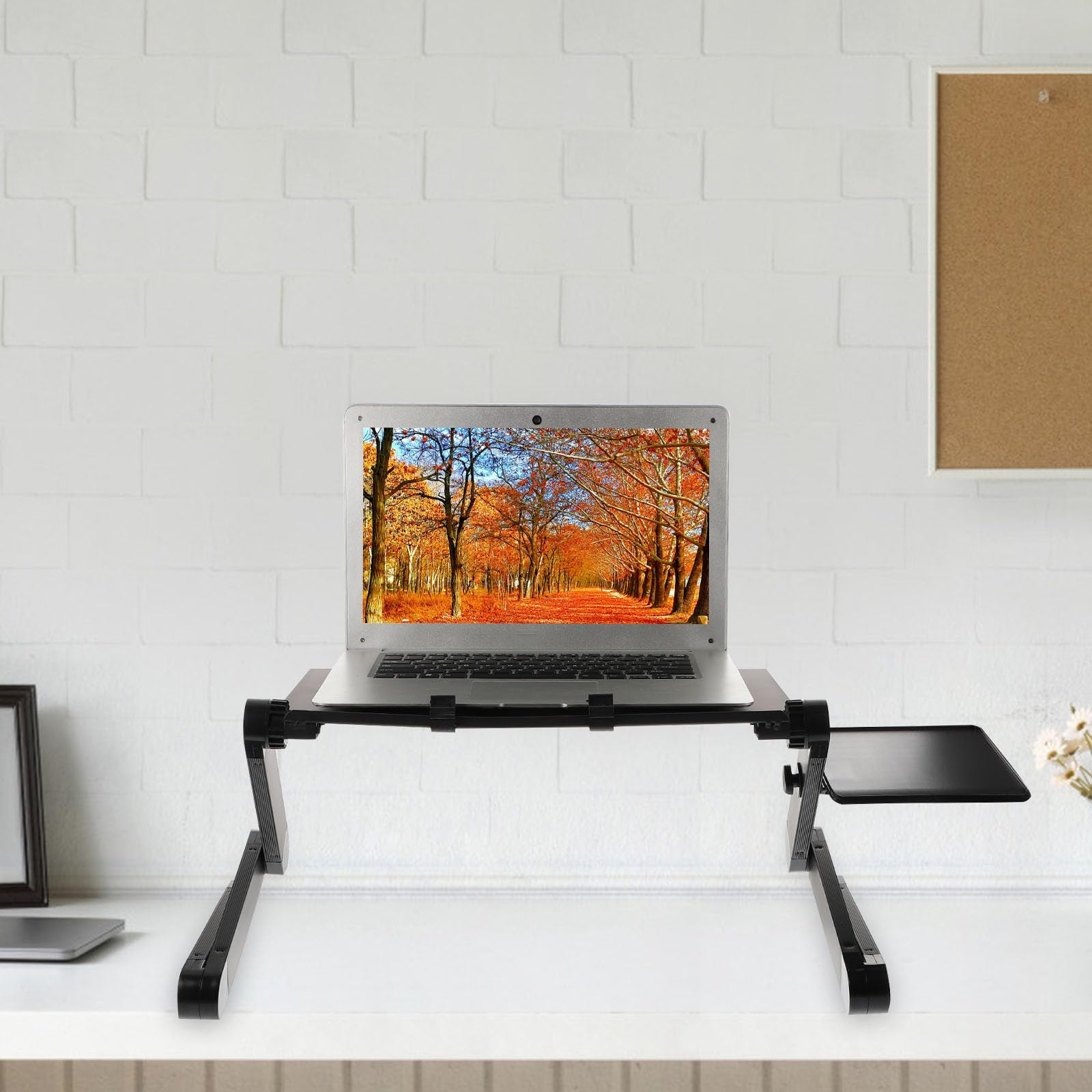 Garneck Supporto per Computer Portatile Regolabile in Altezza in Lega di Alluminio Design Ergonomico e Ventilatore per Vacanze Estive e Uso Desktop